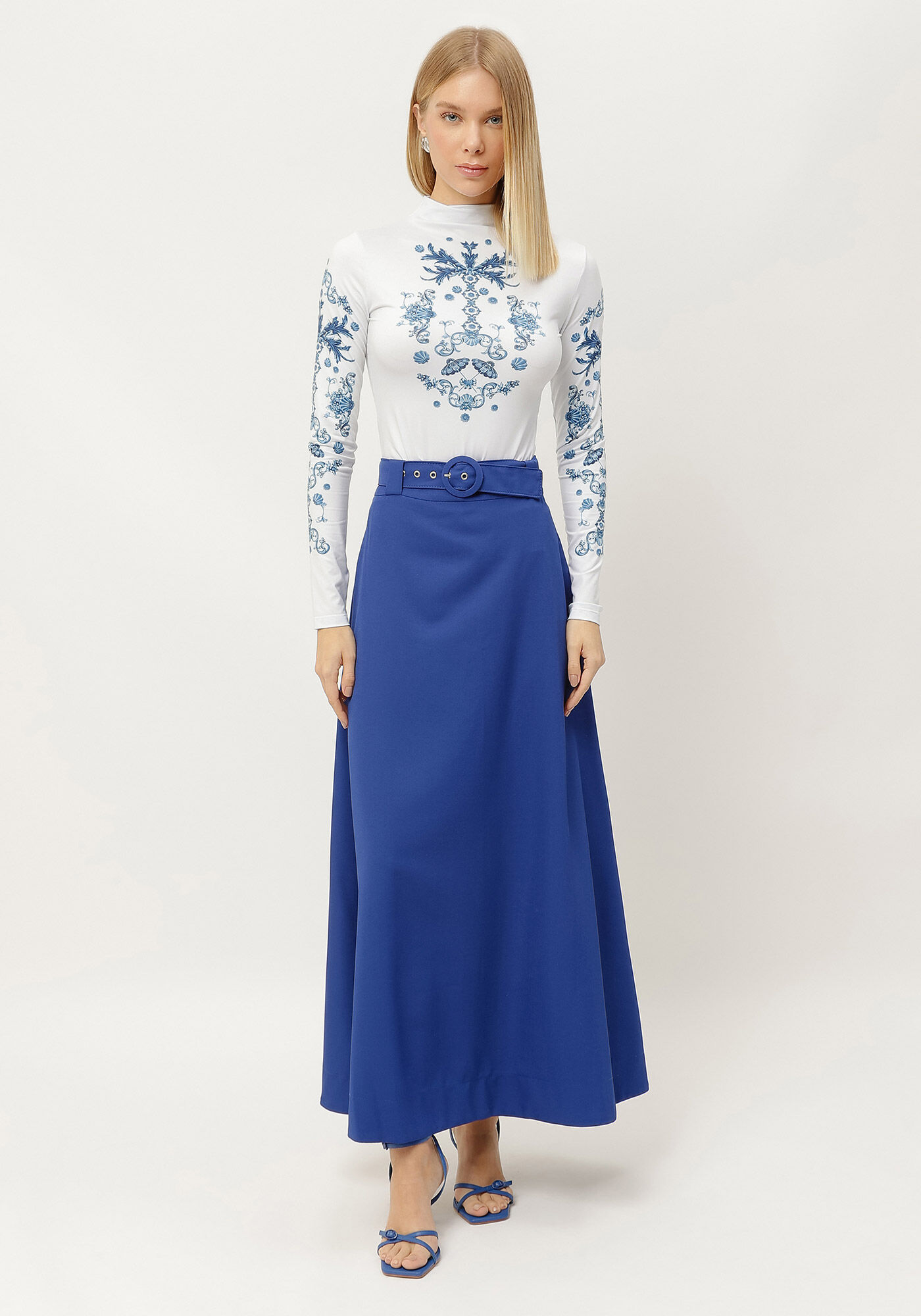 Blusa Estampada em Malha Aveludada com Gola Alta, , large.