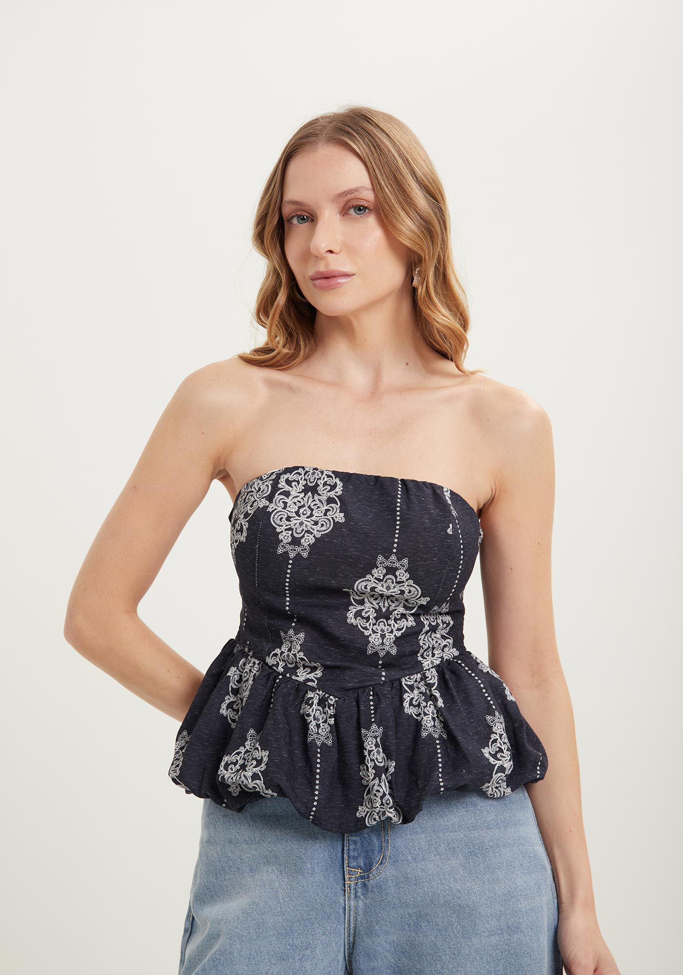 Blusa Balon&ecirc; Estampada Sem Mangas Com El&aacute;stico Nas Costas, , large.