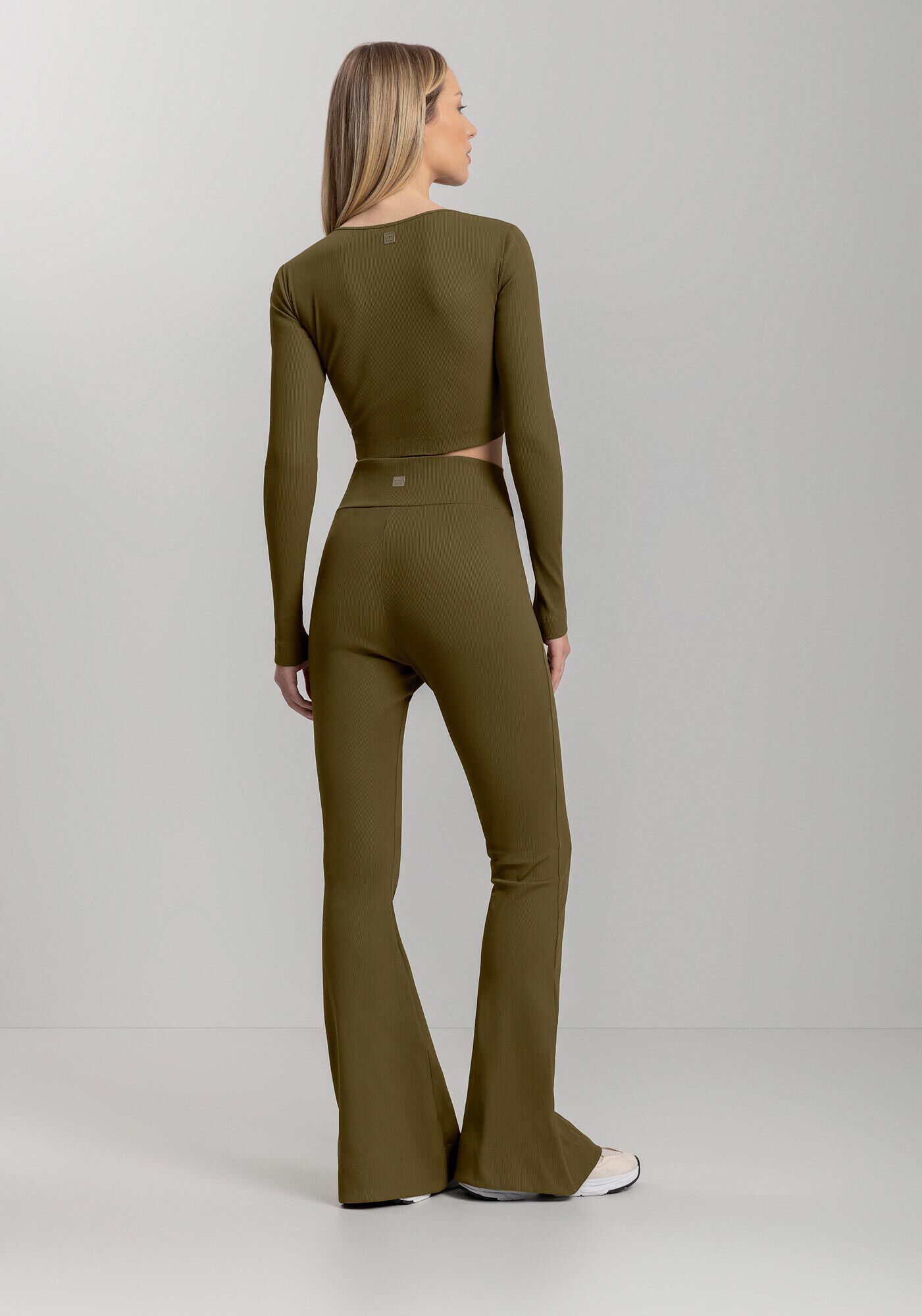 Cal&ccedil;a Reta Com Cintura Alta E Prote&ccedil;&atilde;o Solar Move, VERDE, large.