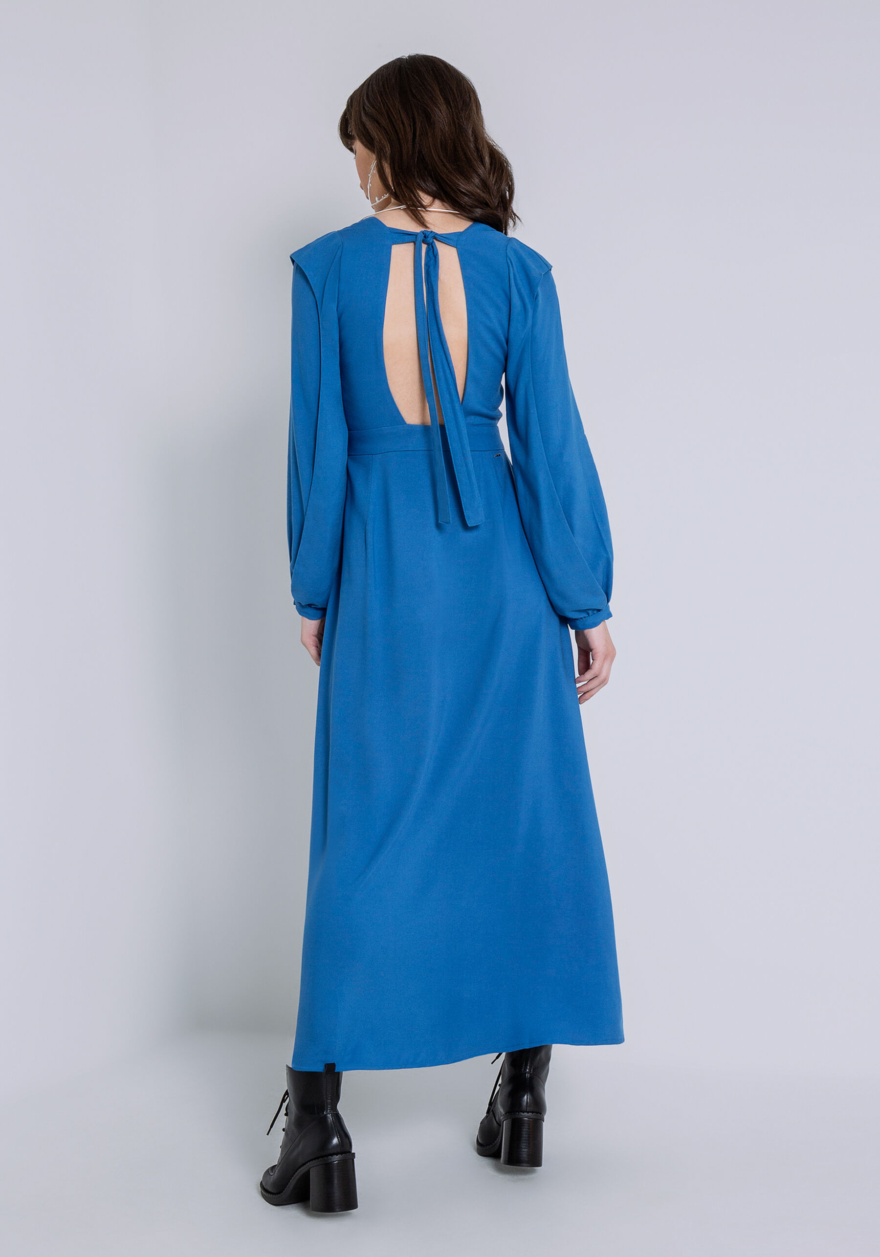 Vestido Manga Longa Midi com Recorte Ombros, AZUL TINKER. Vestido Manga Longa Midi com Recorte Ombros, AZUL TINKER, large.