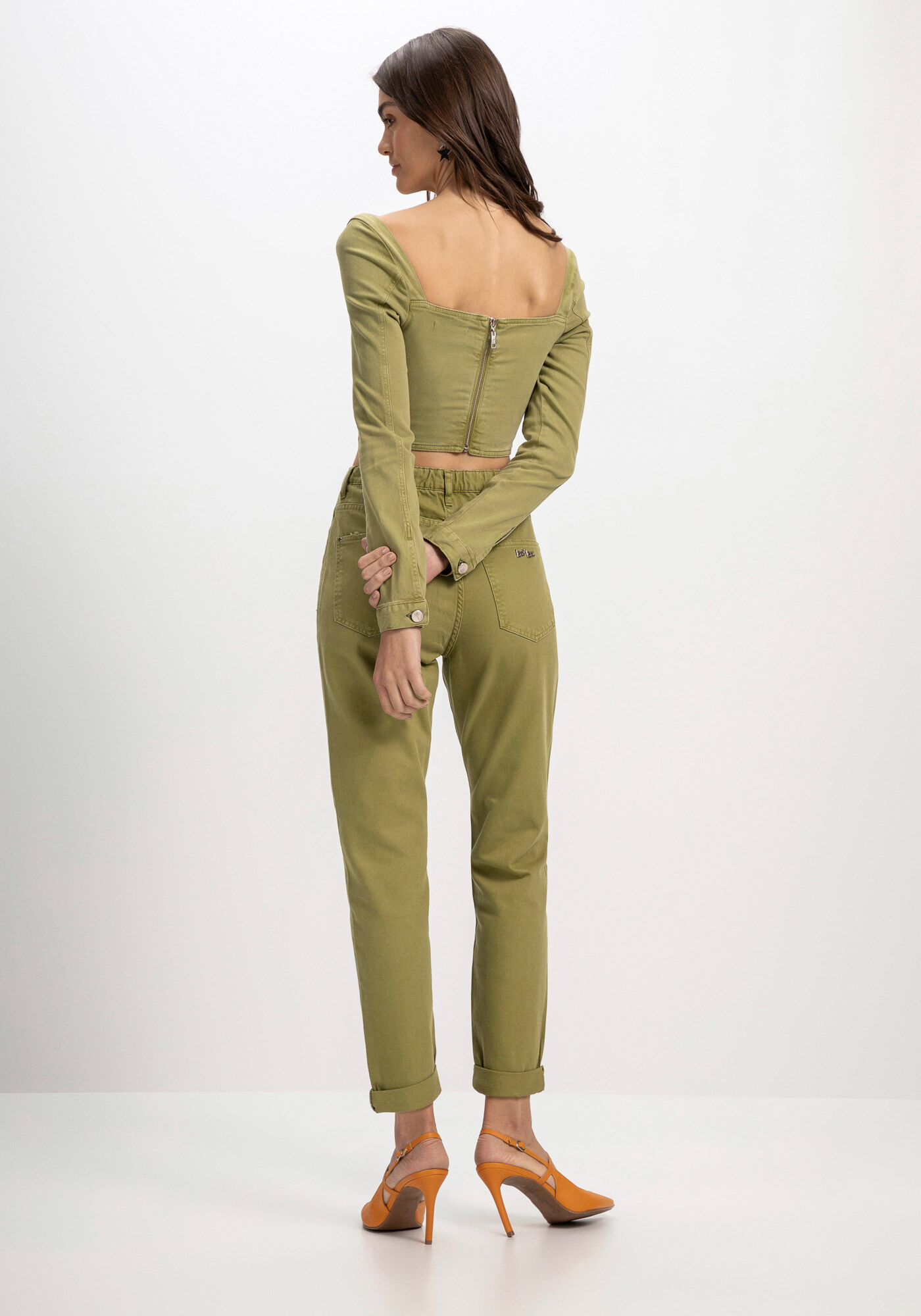 Blusa Sarja Cropped Manga Longa com Recorte Busto, , large.