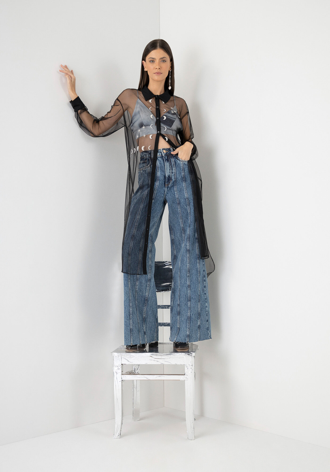 Camisa Alongada Manga Longa em Tule e Bordado, , large.