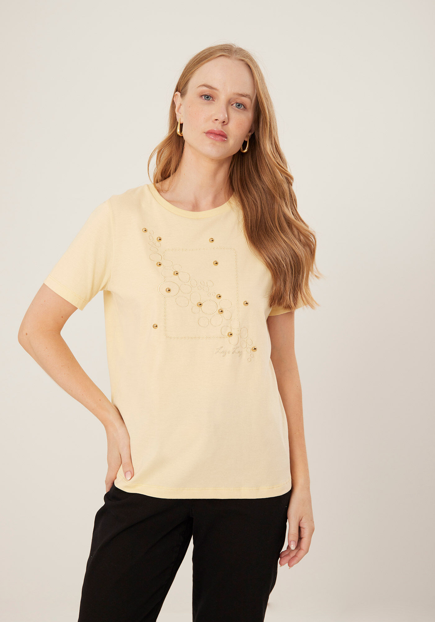 Blusa Em Algod&atilde;o Com Mangas Curtas E Apliques Metalizados, , large.