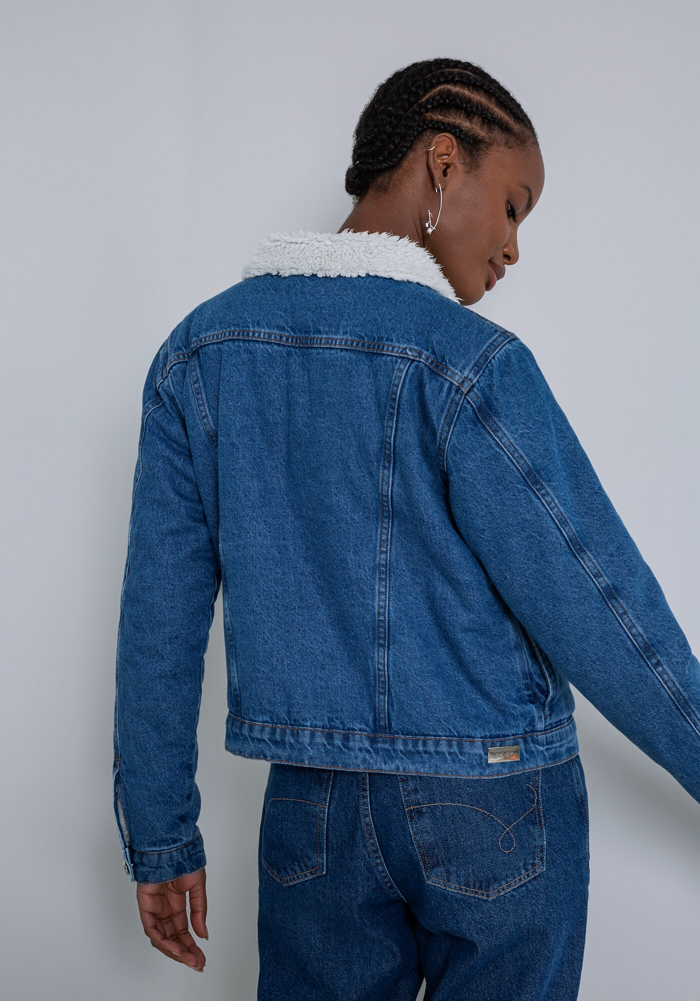 Casaco jeans outlet forrado com pelo