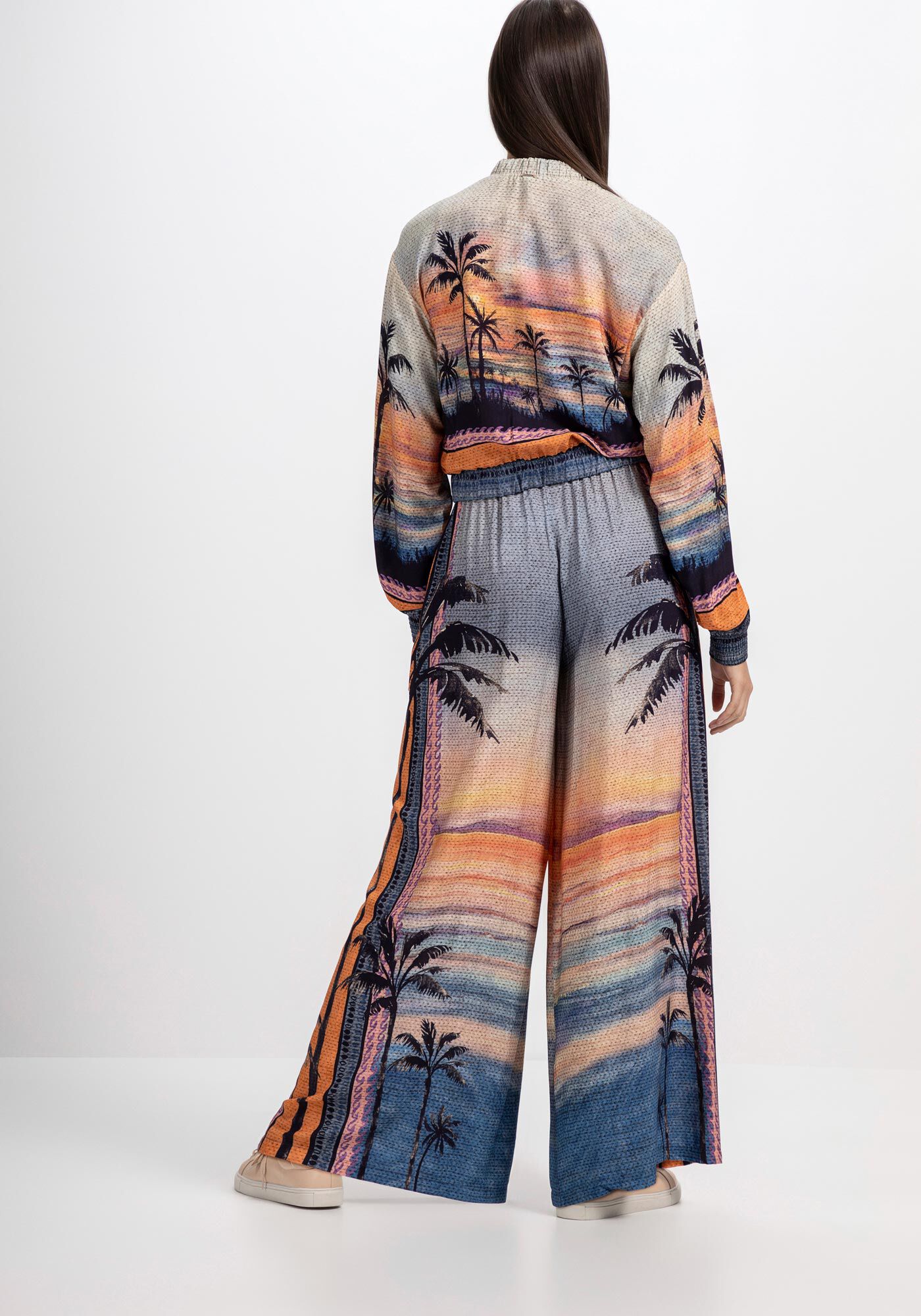 Jaqueta Bomber em Viscose Estampada, , large.