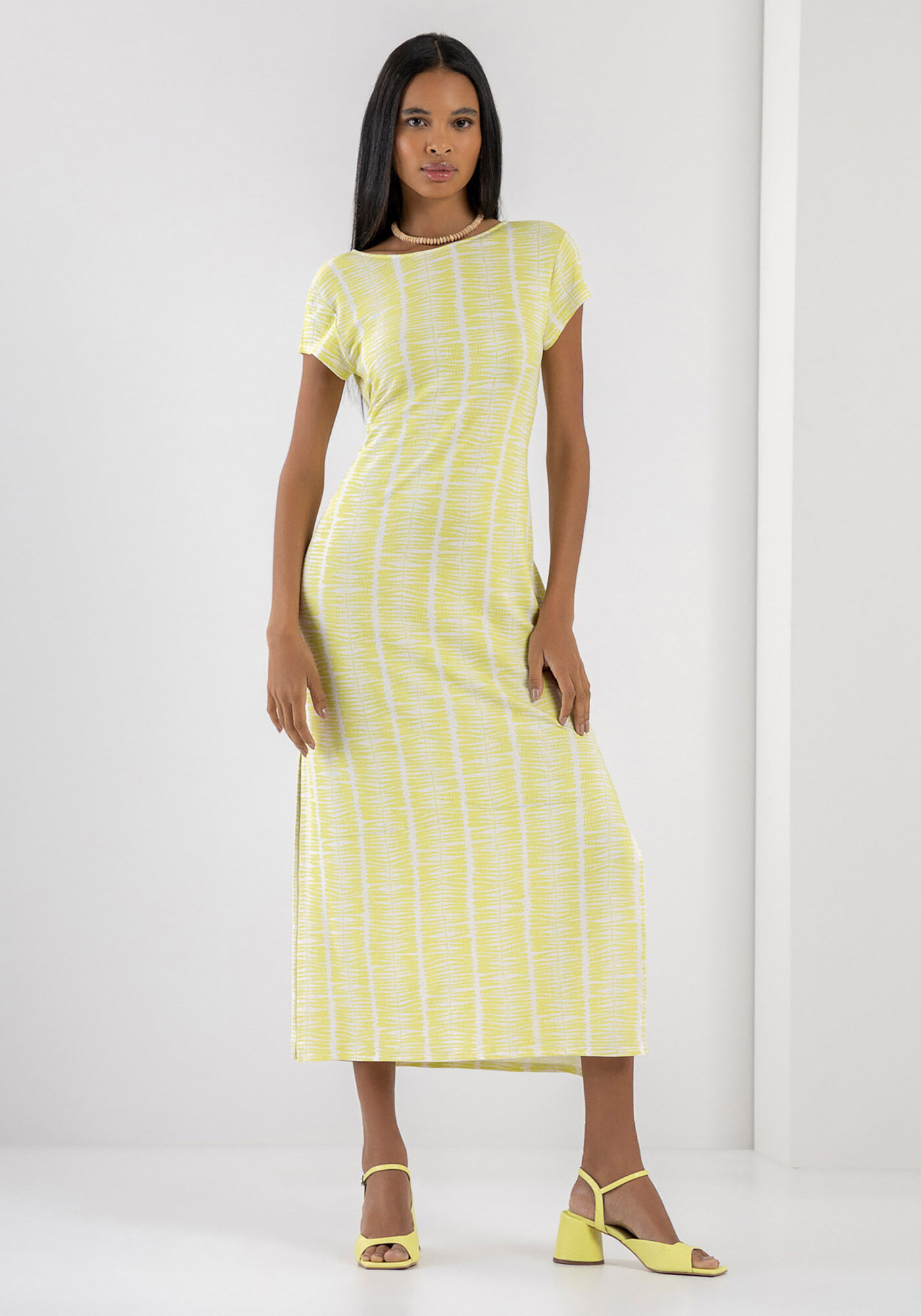 Vestido Midi em Malha com Amarra&ccedil;&atilde;o Cintura, ARARIBA, large.