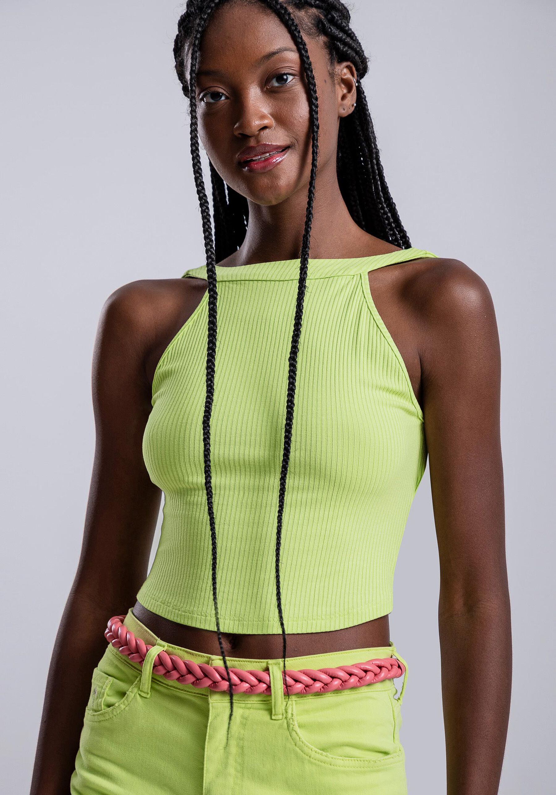 Blusa Cropped Canelada com Recorte Costas, . Blusa Cropped Canelada com Recorte Costas, , large.