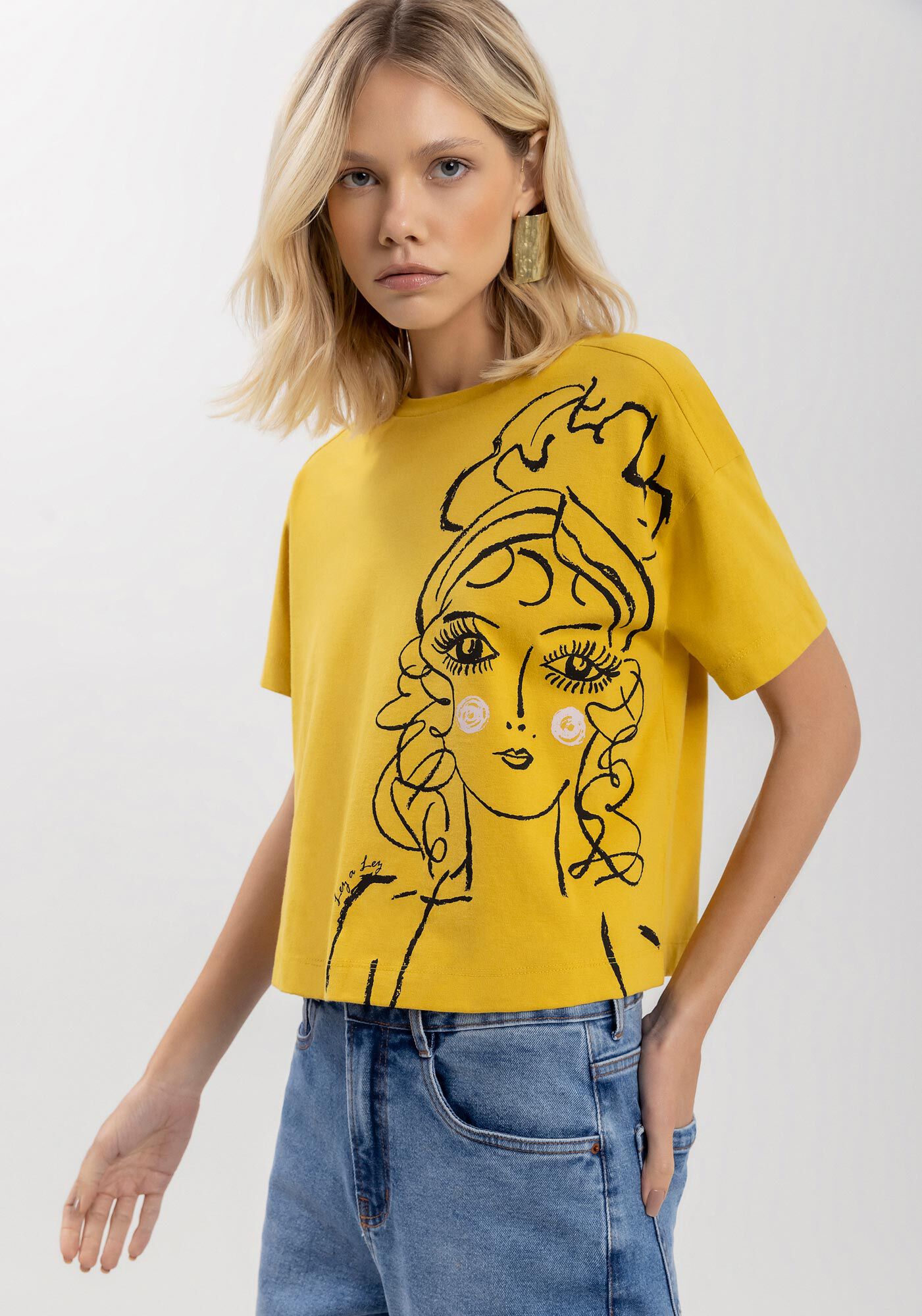 Blusa Com Mangas Curtas E Estampa Local Em Malha Prime, , large.