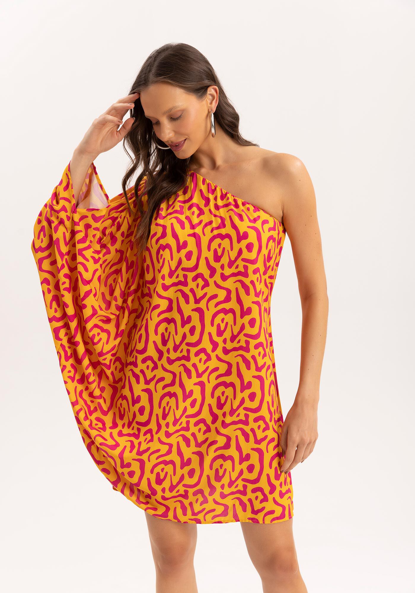 Vestido Curto Amplo Um Ombro S&oacute; Animal Print, , large.