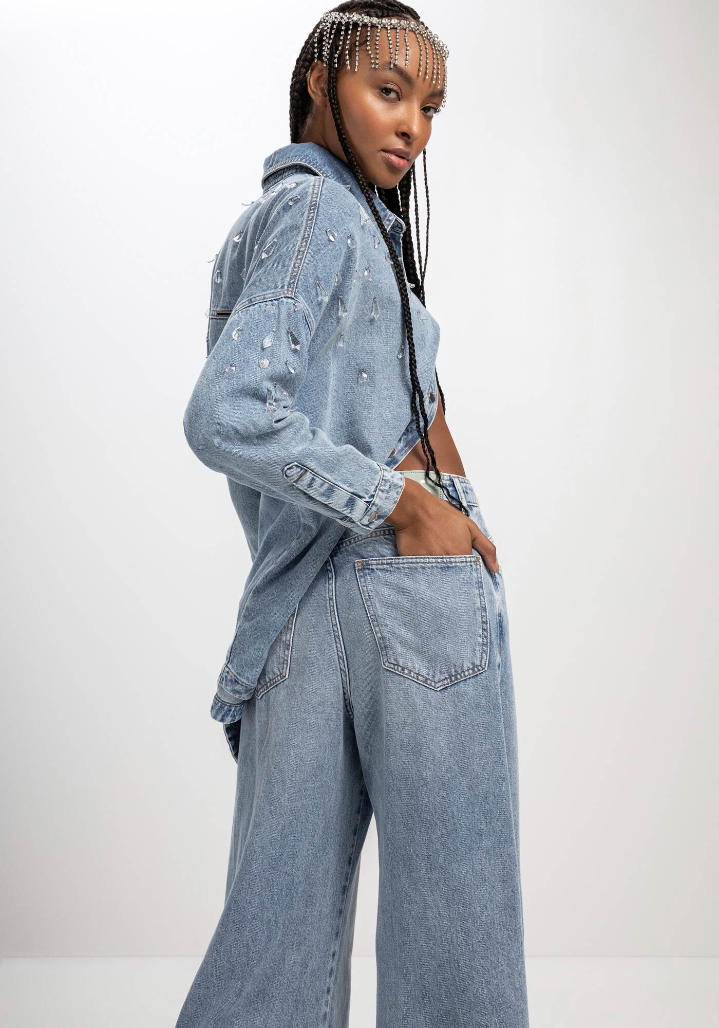 Cal&ccedil;a Jeans Wide Leg Super Alta com Pingentes, , large.