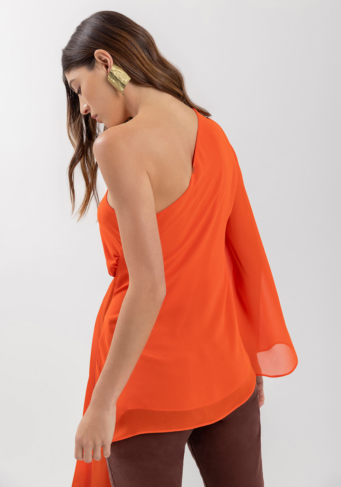 Blusa Assim&eacute;trica De Um Ombro S&oacute; Em Crepe Com Toque De Seda, LARANJA TOMILHO, large.