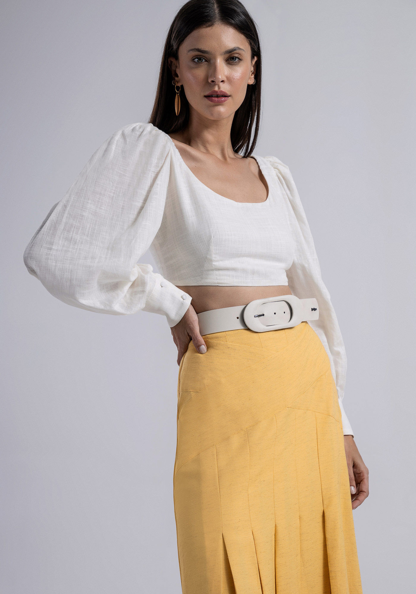 Saia Midi em Tecido Bari com Pregas e Recorte, , large.