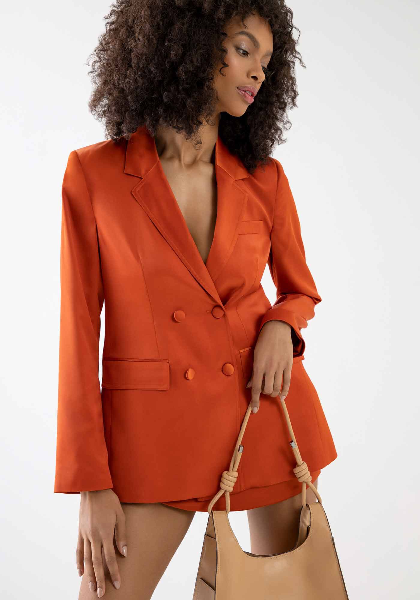 Blazer Alongado Acetinado com Faixa, , large.