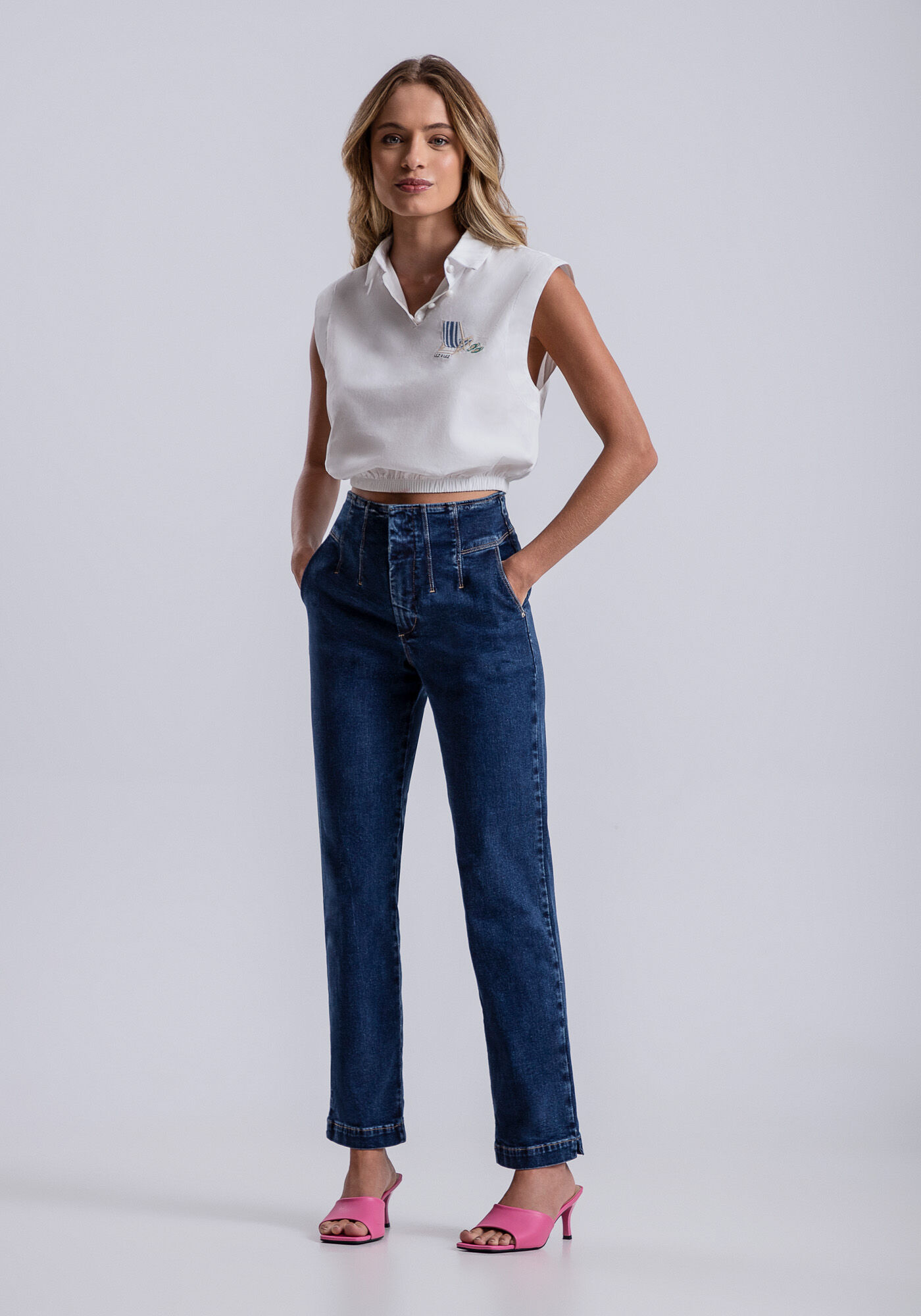 Cal a Jeans Alfaiataria Cropped com Pregas Lez a Lez