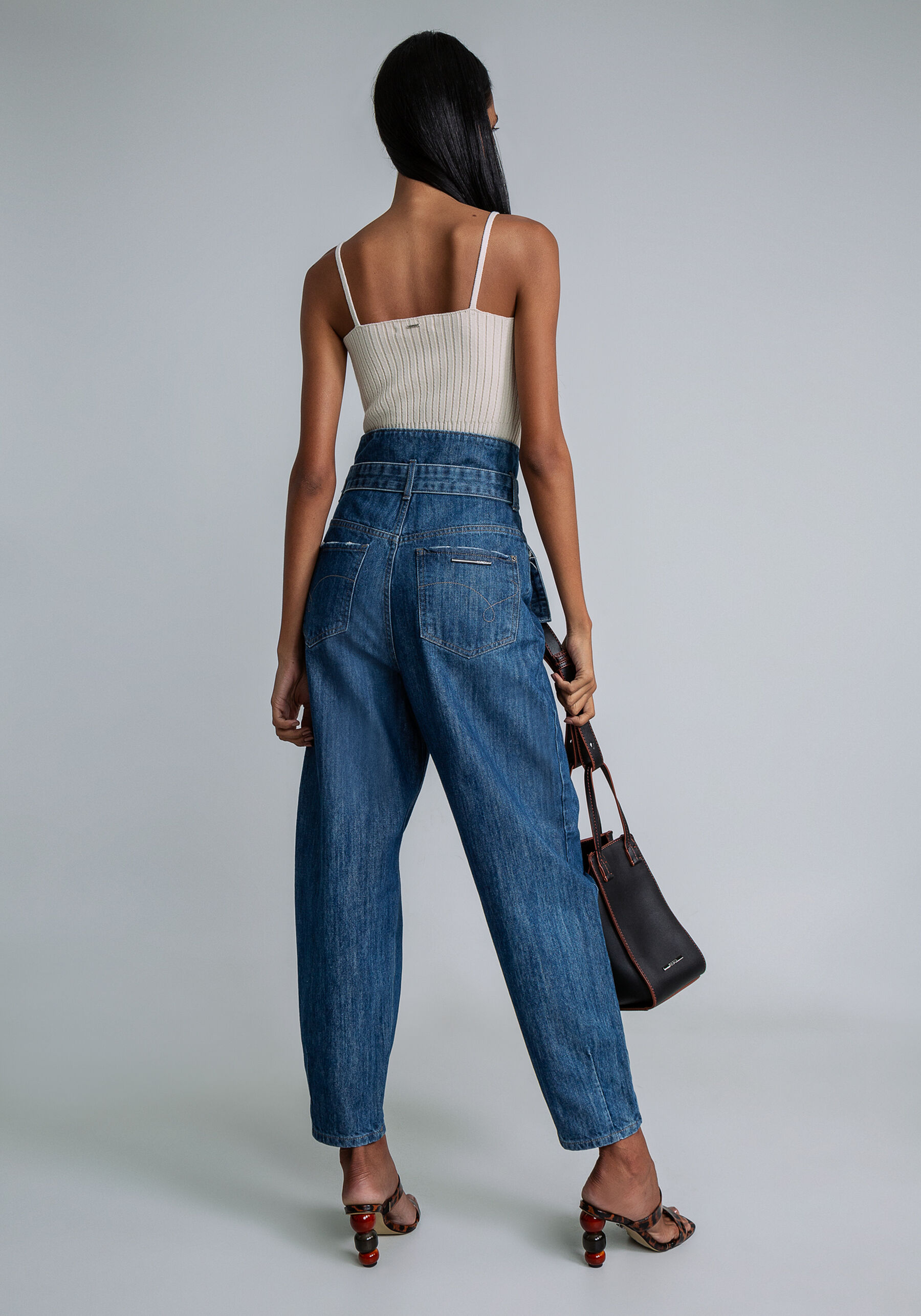 Calça Jeans Baggy Cropped com Cinto, JEANS. Calça Jeans Baggy Cropped com Cinto, JEANS, large.