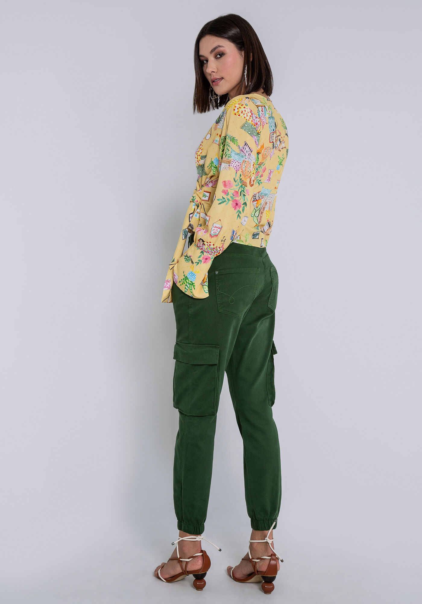 Blusa Manga Longa em Viscose Transpassada, DOCE LAR, large.