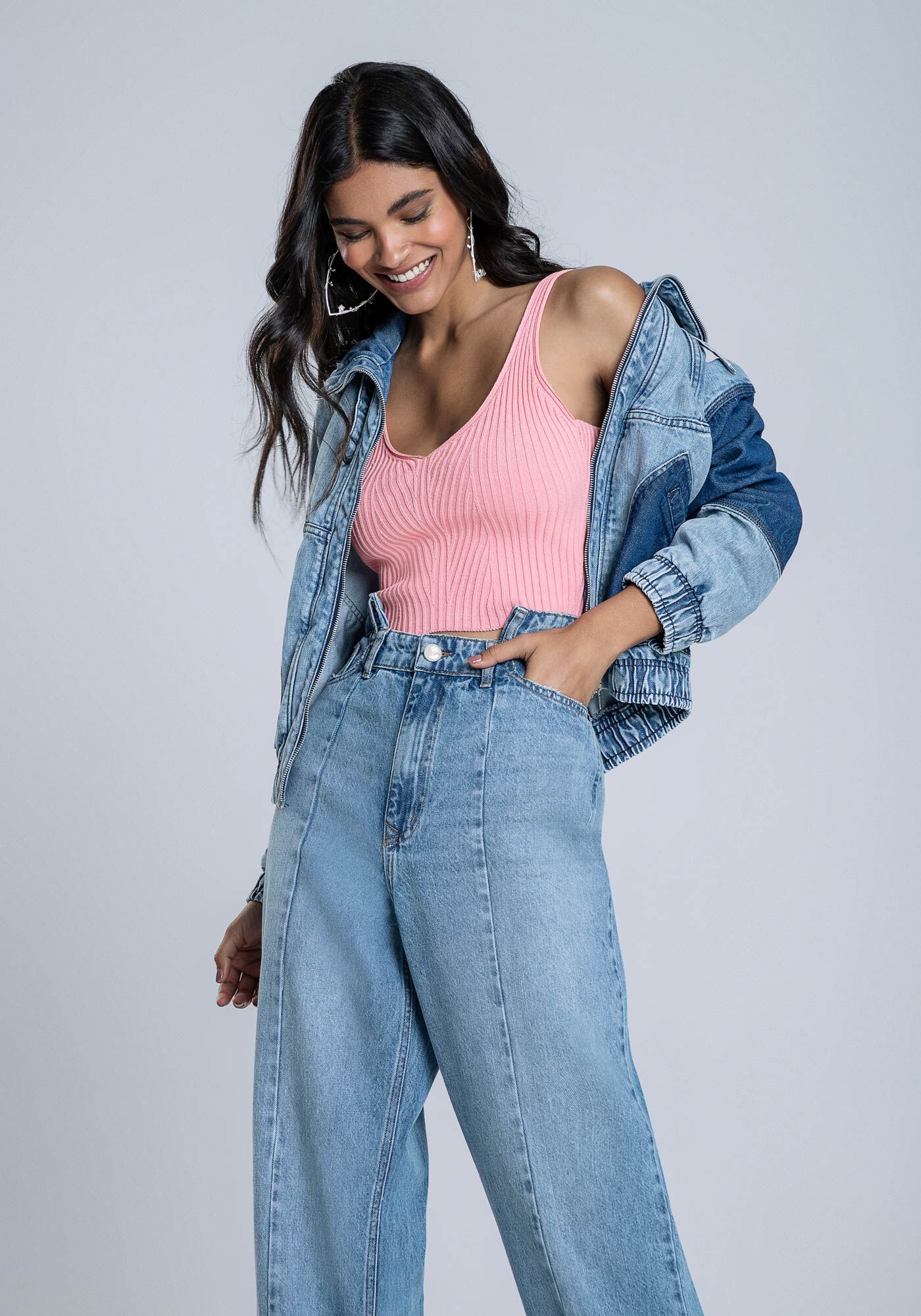 Blusa Cropped em Tric&ocirc; com Decote V, , large.