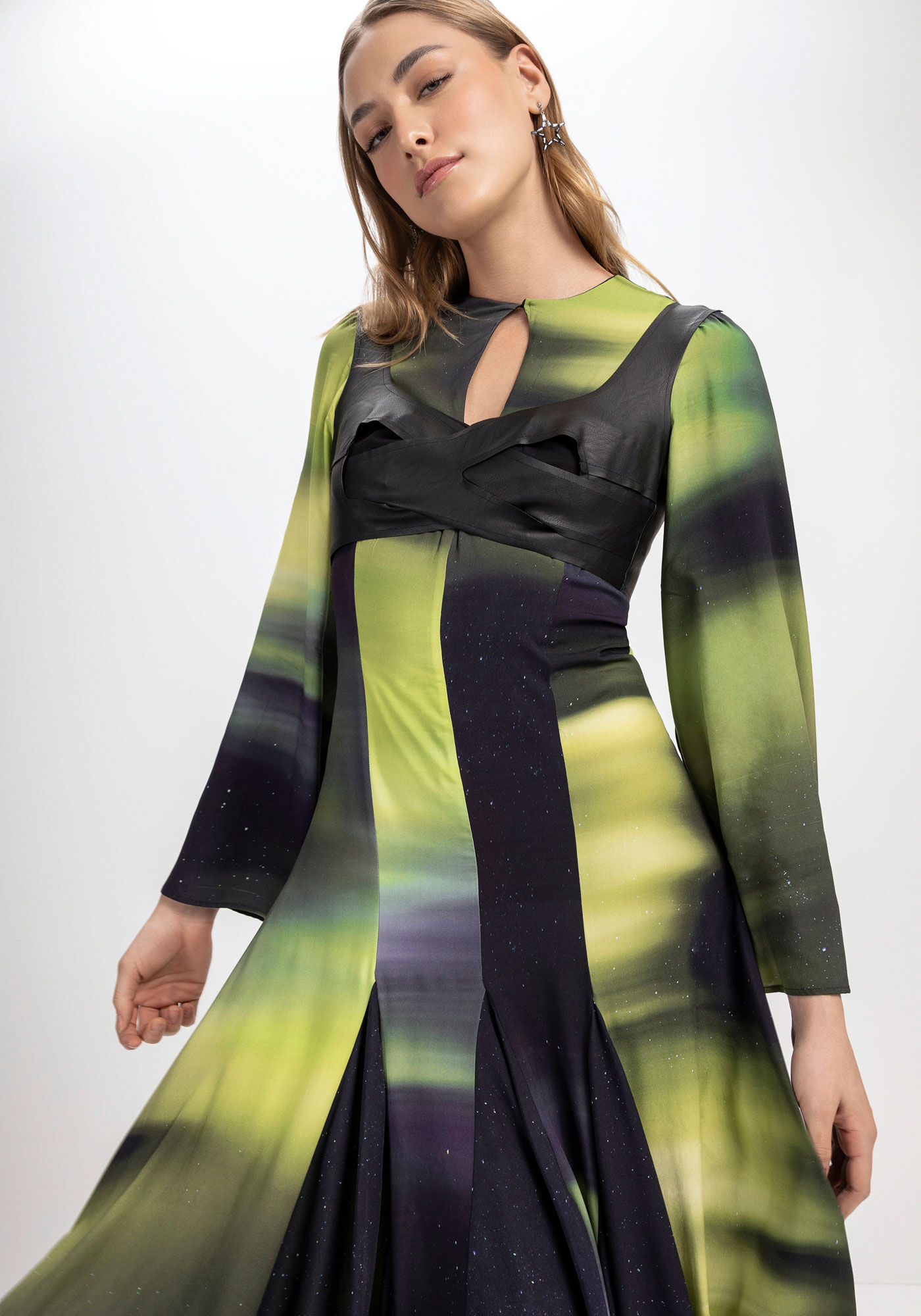 Vestido Midi Estampado com Barra Assim&eacute;trica, , large.