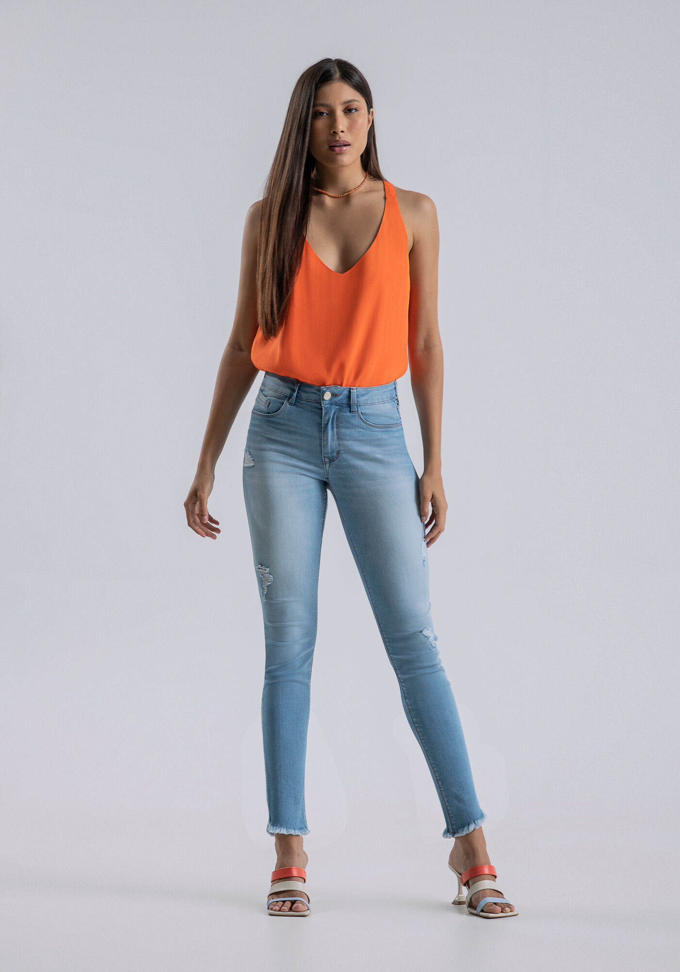 Cal&ccedil;a Jeans Skinny Cropped Barra Desfiada, JEANS, large.