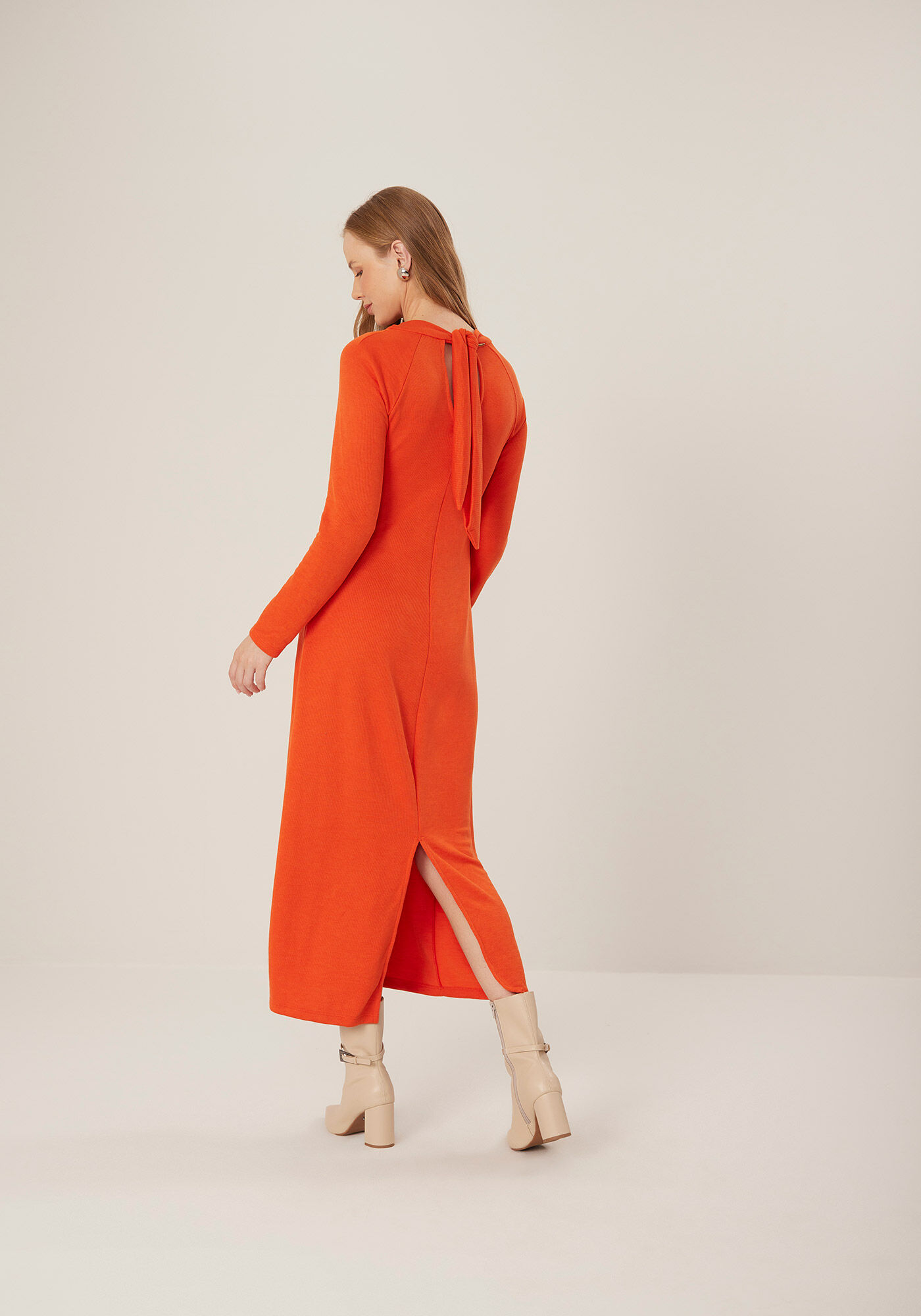 Vestido Midi Ch&aacute; De Mangas Longas Com Recortes Frontais, LARANJA TOMILHO, large.