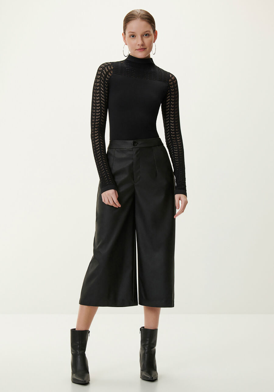 Blusa Gola Alta com Manga Longa em Renda, . Blusa Gola Alta com Manga Longa em Renda, , large.