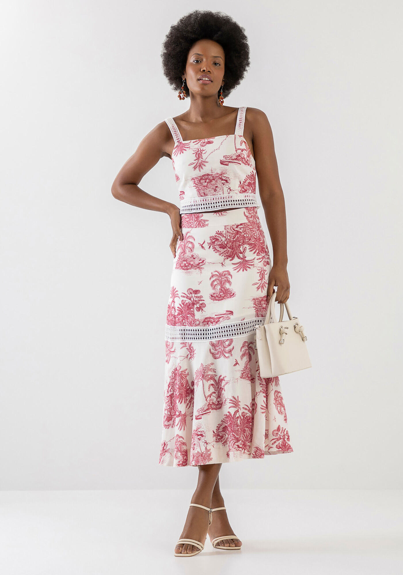 Blusa Cropped Estampada em Linho com Renda, , large.