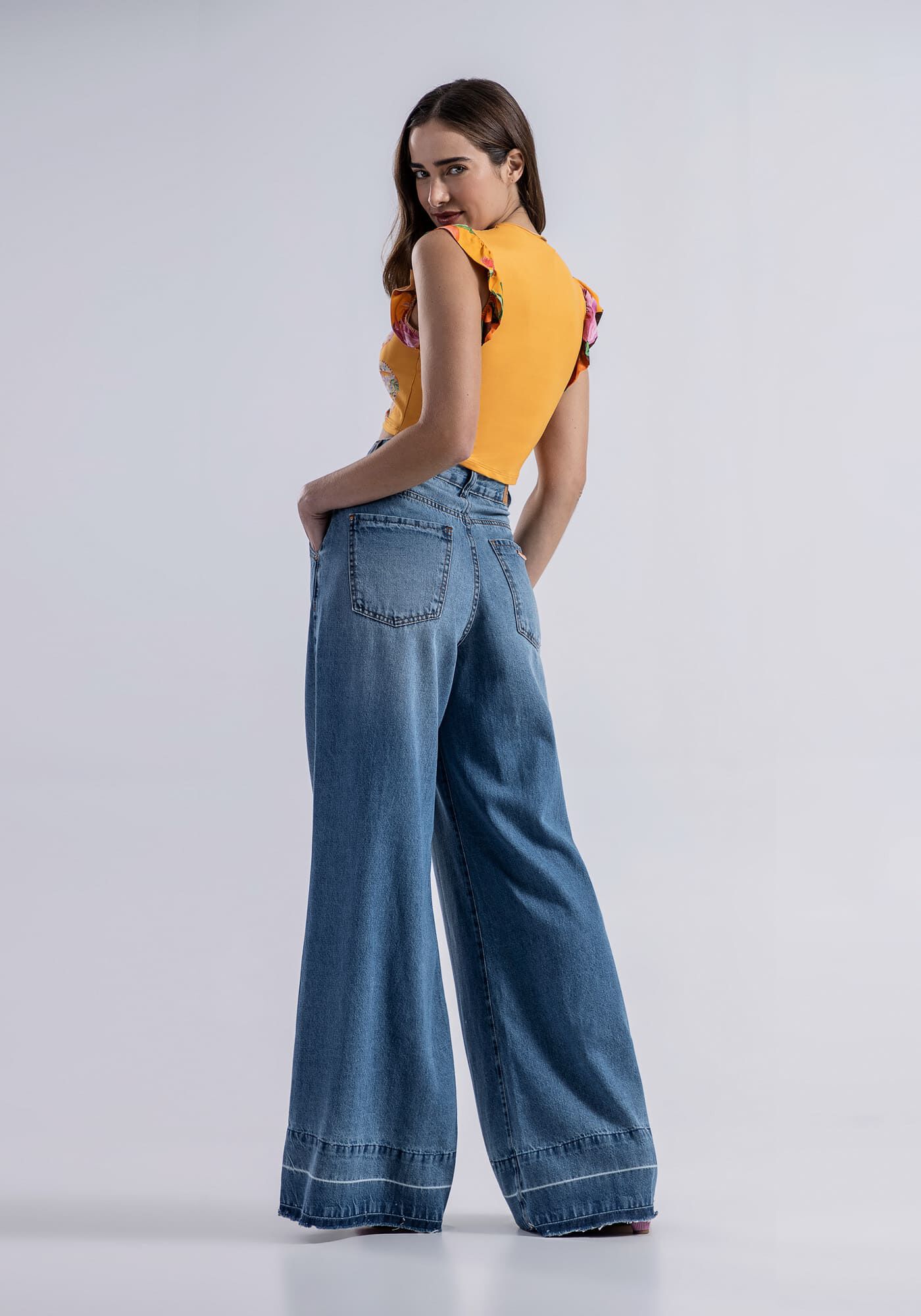 Blusa Cropped em Malha Modelli com Franzido, , large.