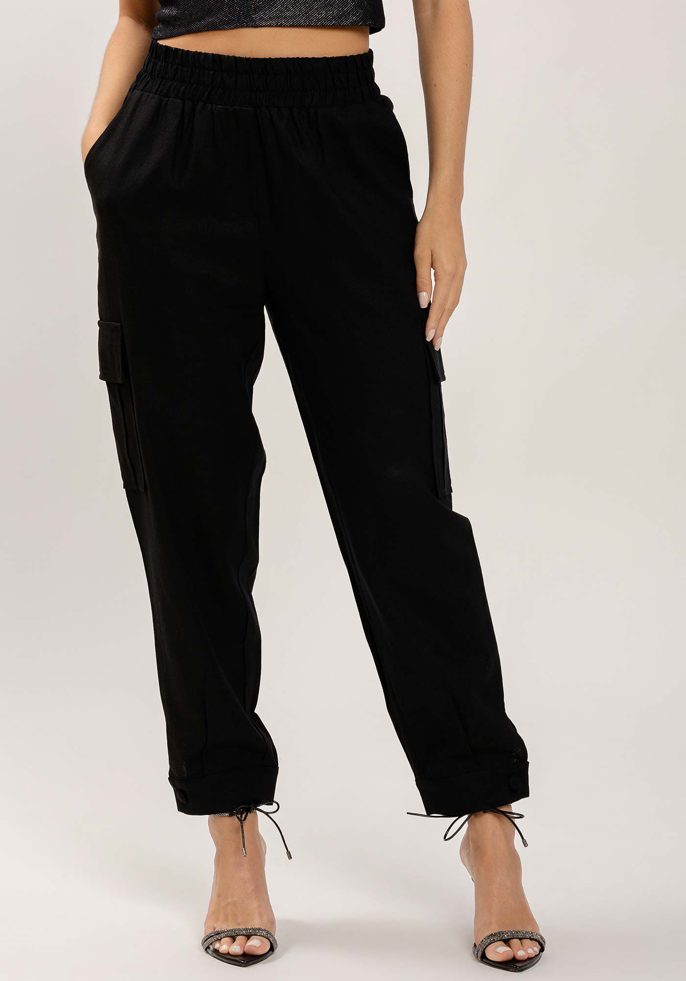 Cal&ccedil;a Jogger em Linho com Bolso Cargo, PRETO REATIVO, large.