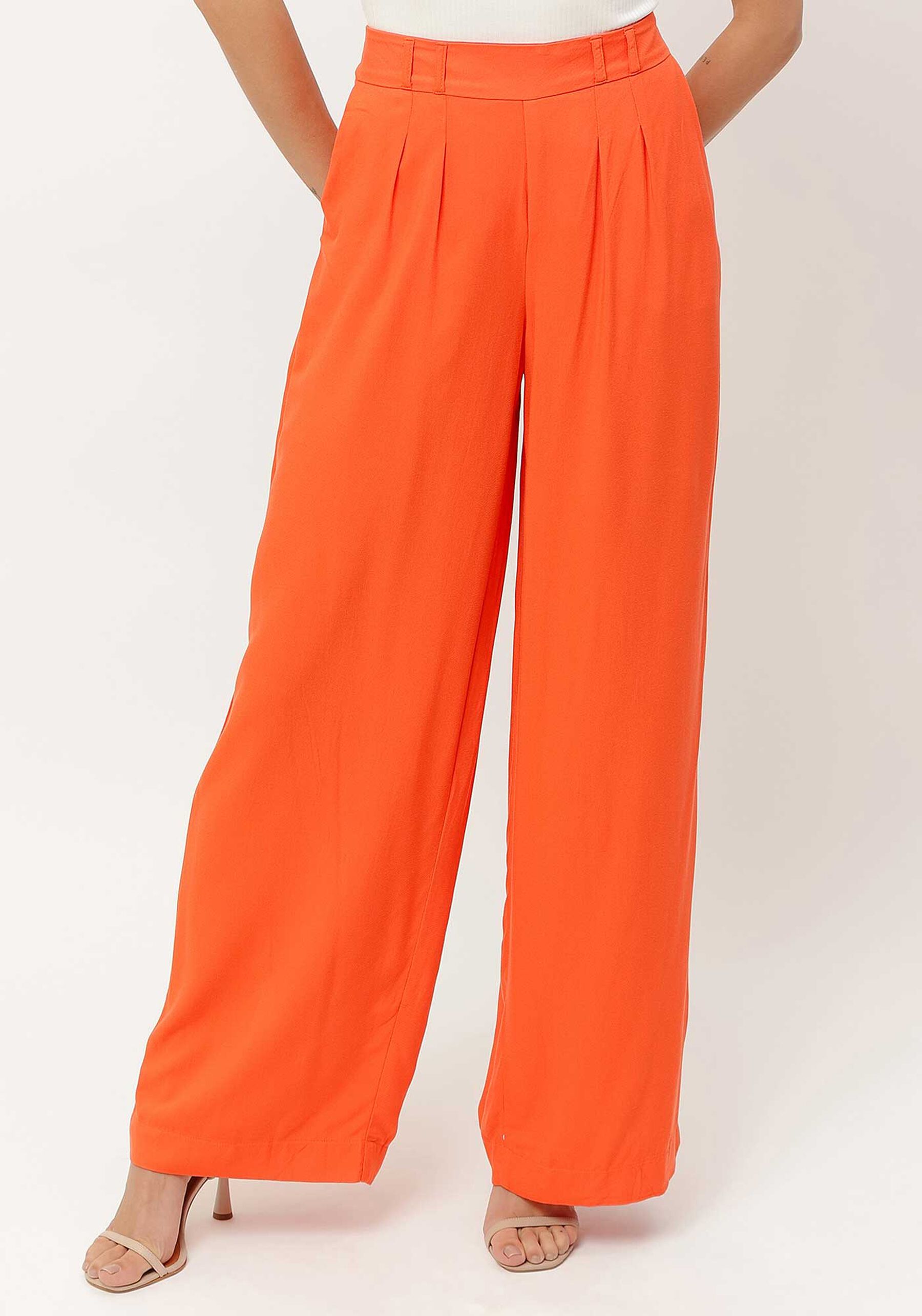 Calça Pantalona em Viscose Alfaiataria, . Calça Pantalona em Viscose Alfaiataria, , large.