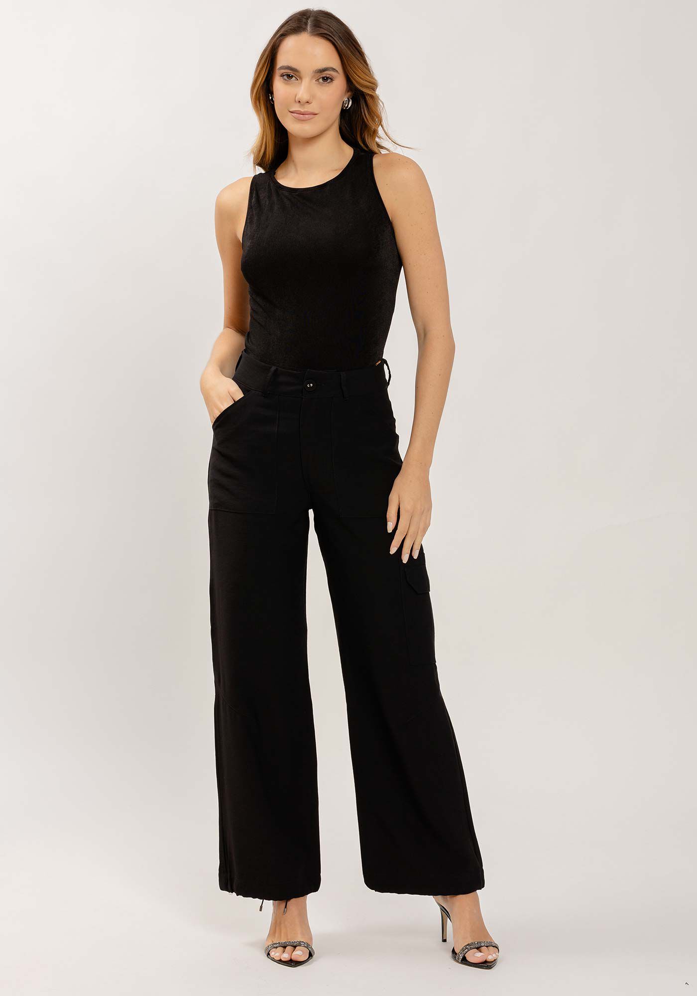 Regata Minimal em Malha com Leve Brilho, , large.