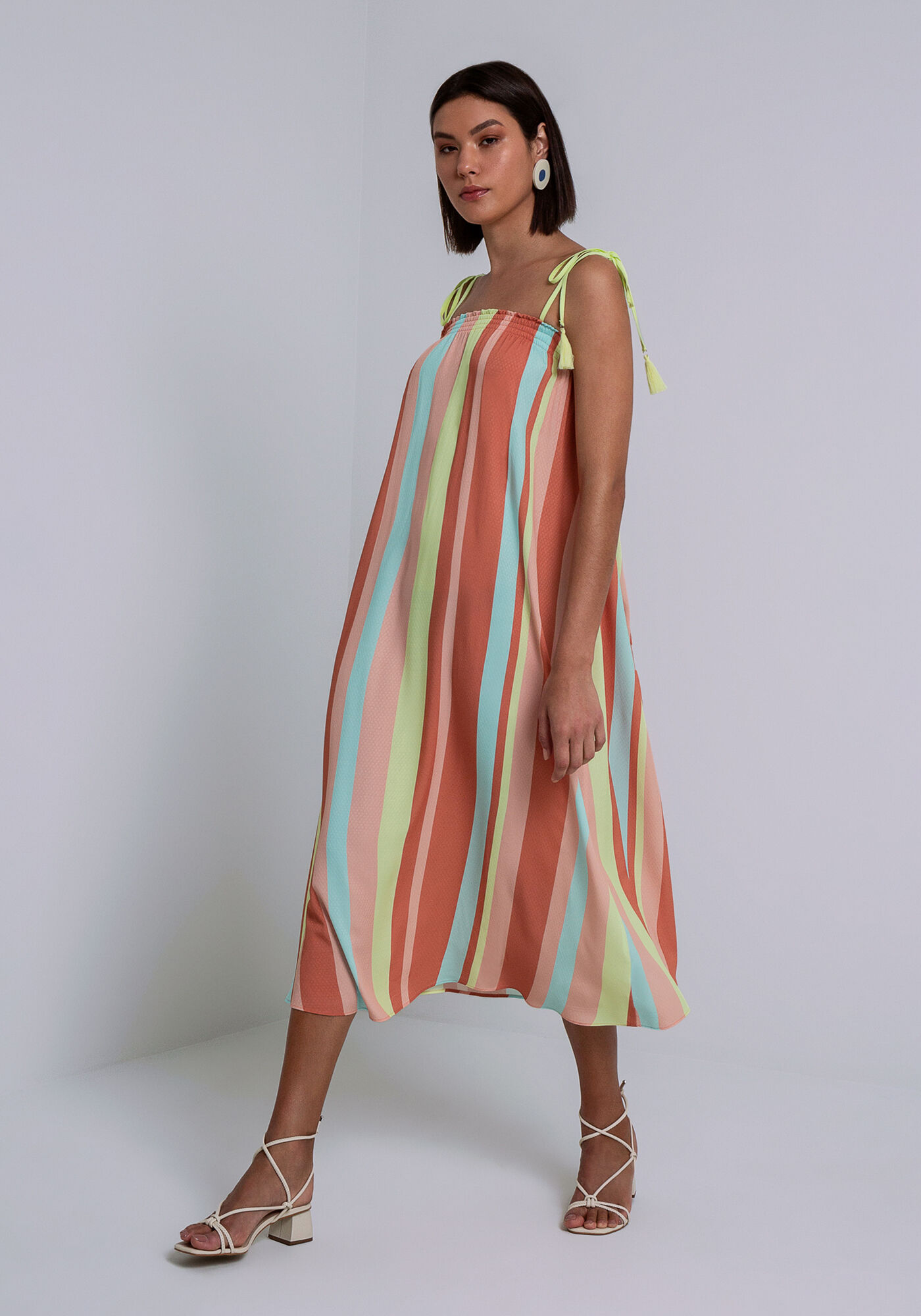 Vestido reto solto cheap