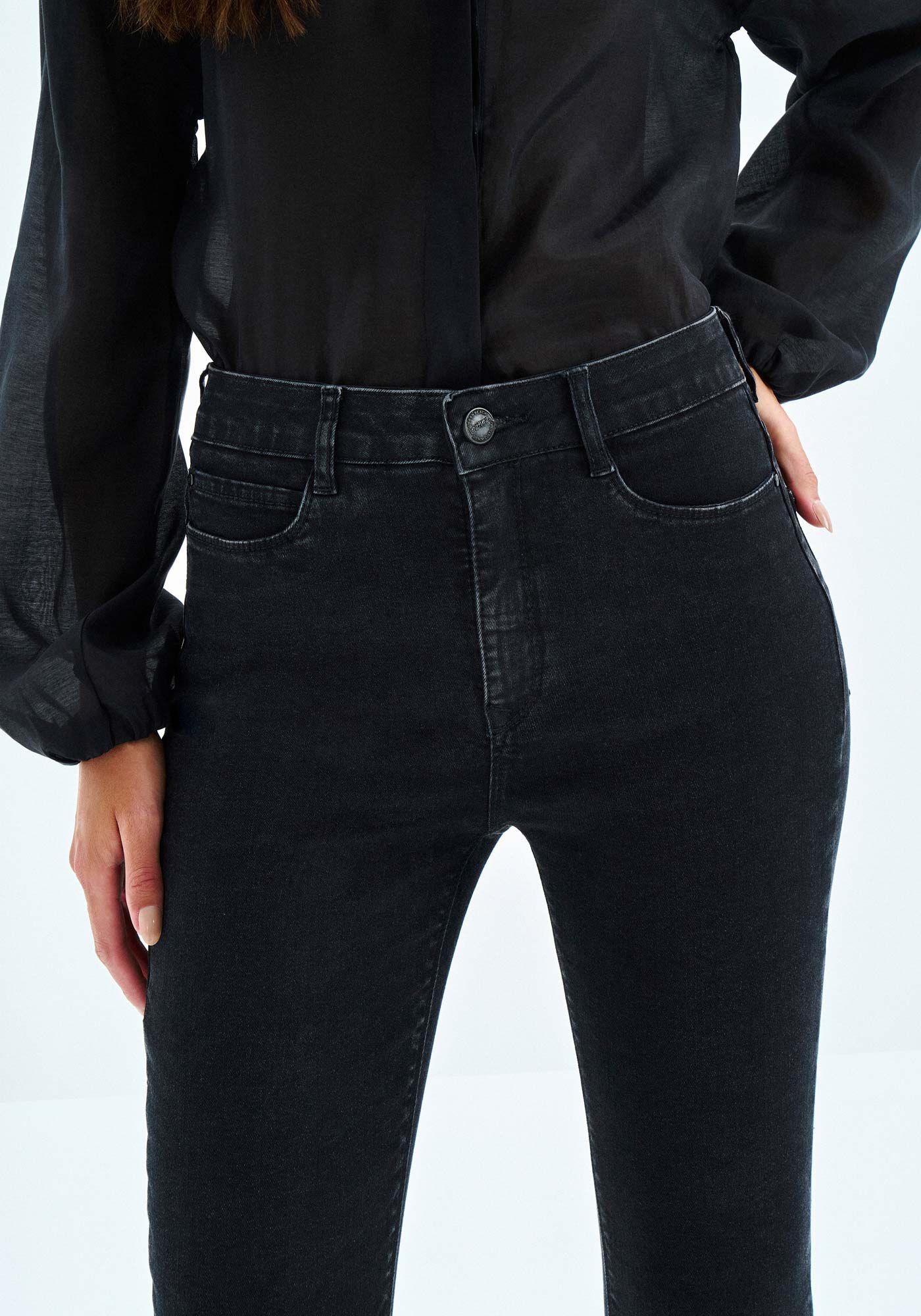 Cal&ccedil;a Jeans Skinny Cropped Shaping, , large.