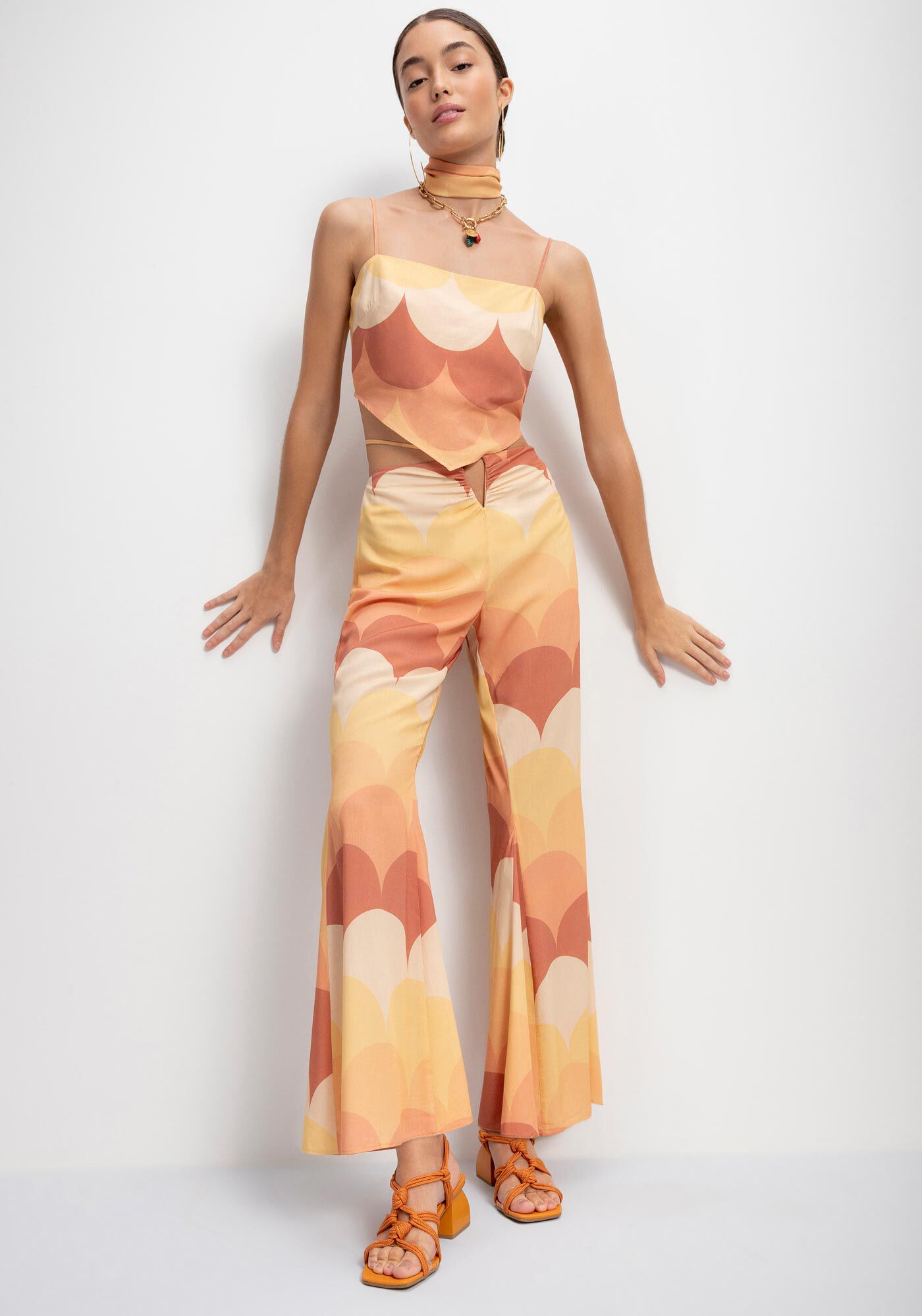 Cal a Flare Estampada Viscose com Amarra o Lez a Lez