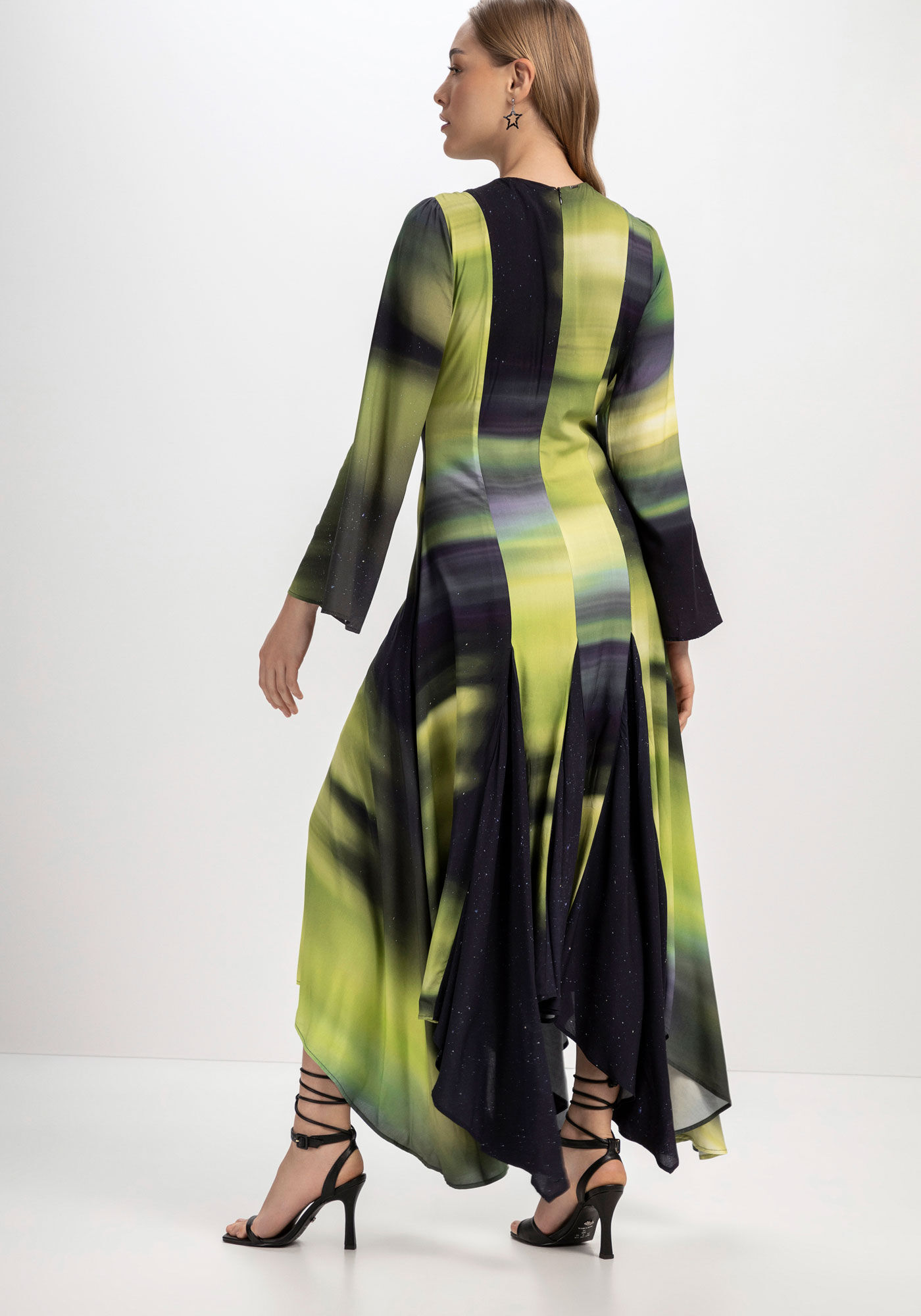 Vestido Midi Estampado com Barra Assim&eacute;trica, , large.