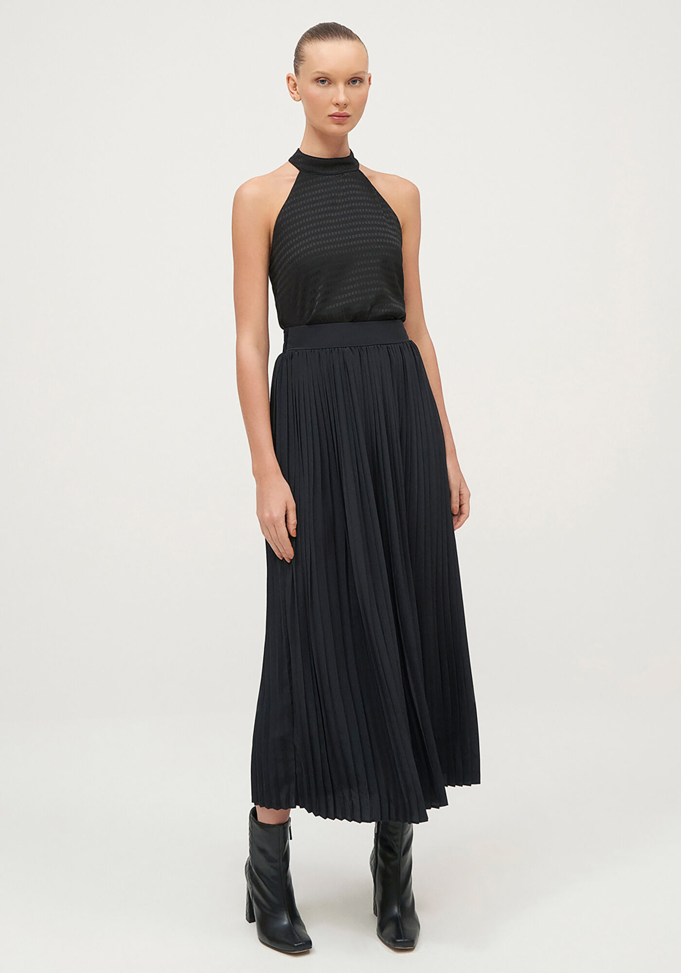 Blusa Halter Neck em Tecido Texturizado com Gola, , large.