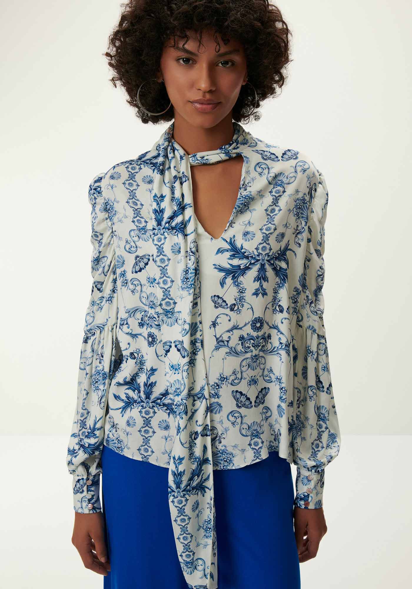 Blusa Manga Longa Estampada com La&ccedil;o Gola, , large.