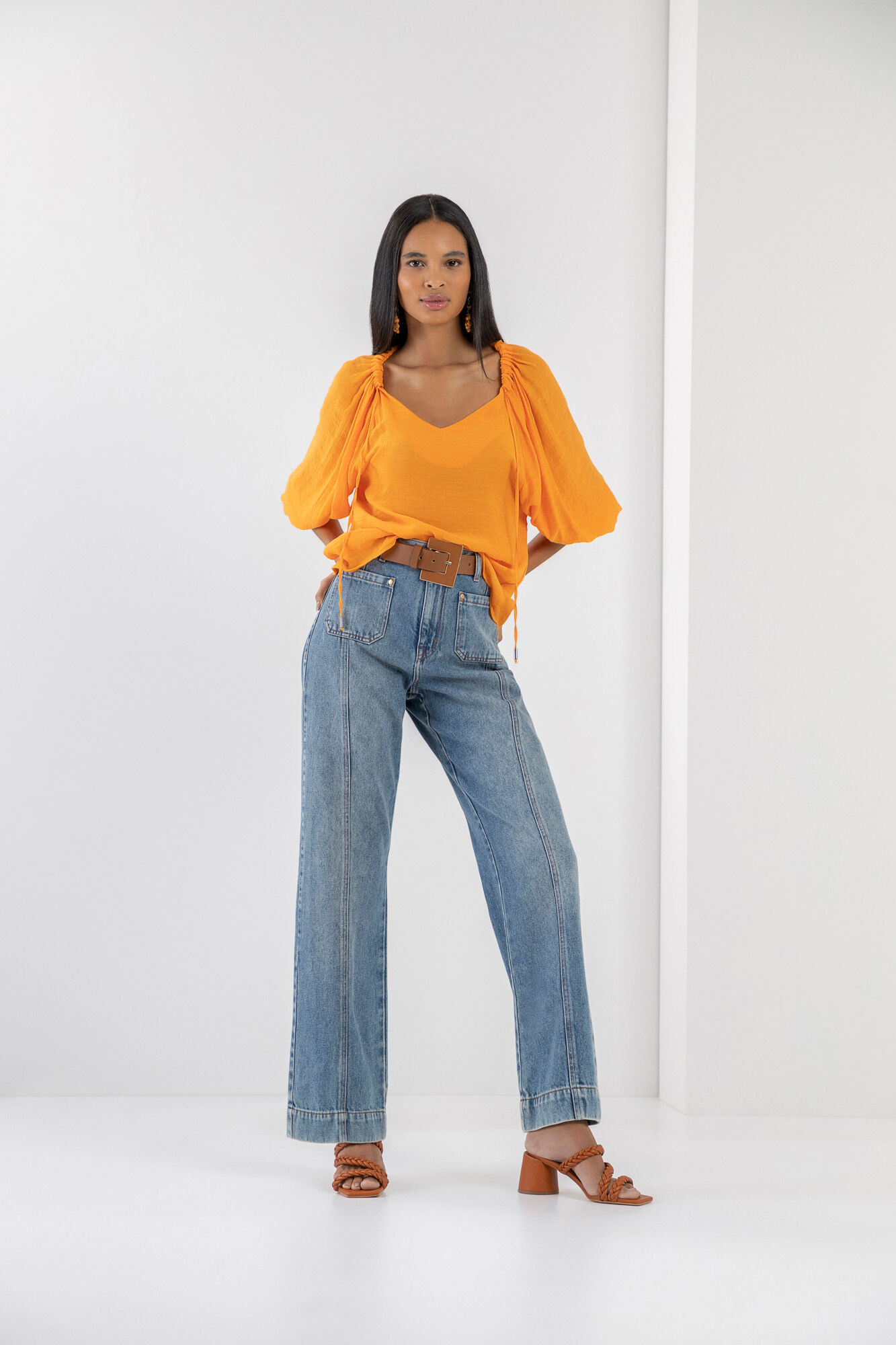 Blusa Bata em Shantung com Franzido Decote, , large.