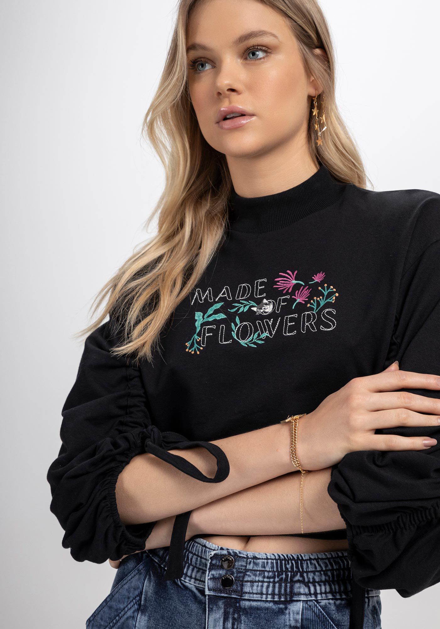 Blus&atilde;o Manga 3/4 Bufante com Bordado, PRETO REATIVO, large.