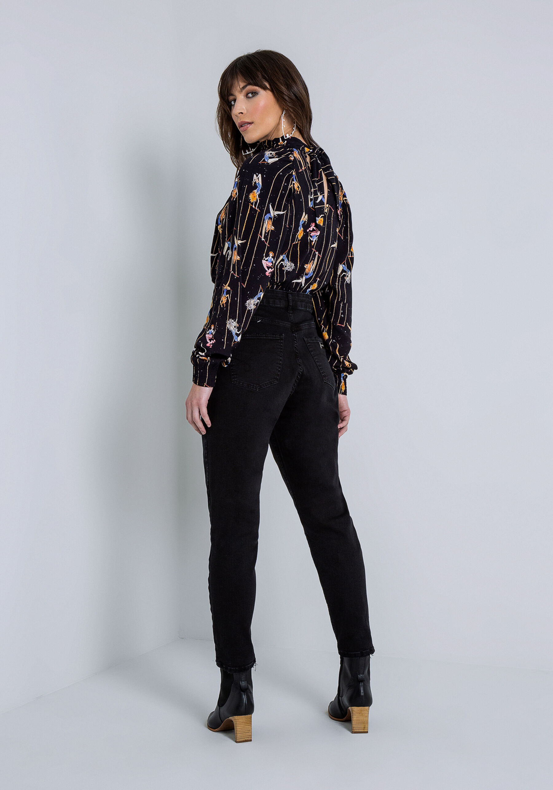 Calça Sarja Mommy Super Alta com Elastano, PRETO REATIVO. Calça Sarja Mommy Super Alta com Elastano, PRETO REATIVO, large.