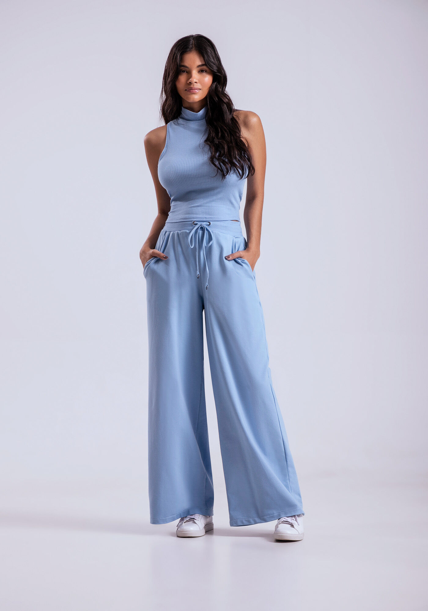 Cal&ccedil;a Reta Ampla em Molecotton com Bolsos, , large.