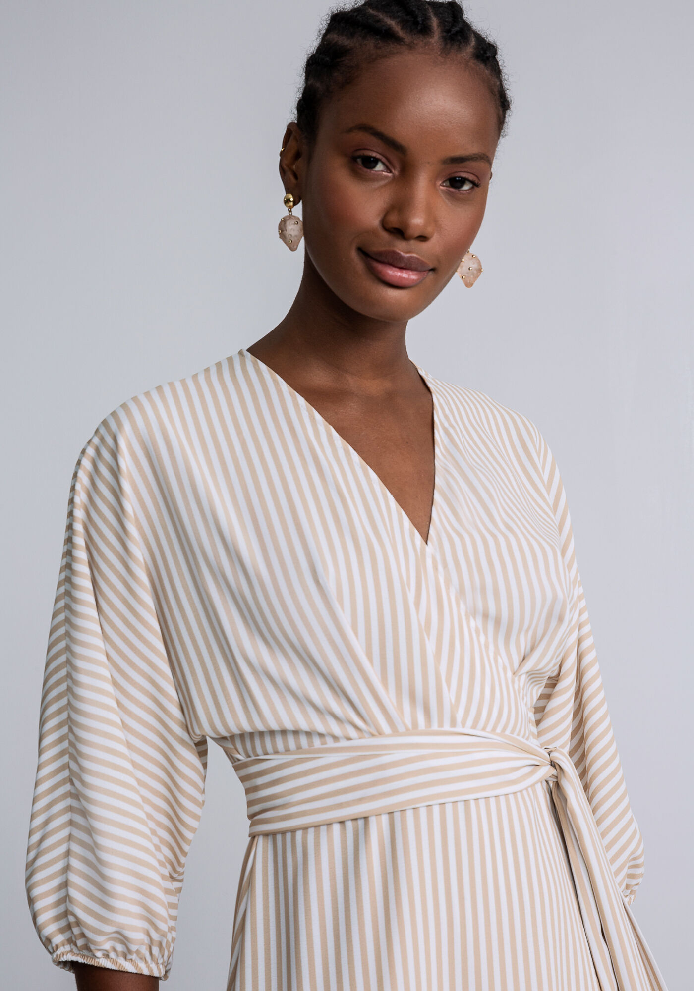 Vestido Midi Transpassado Estampado, GUARDA SOL, large.