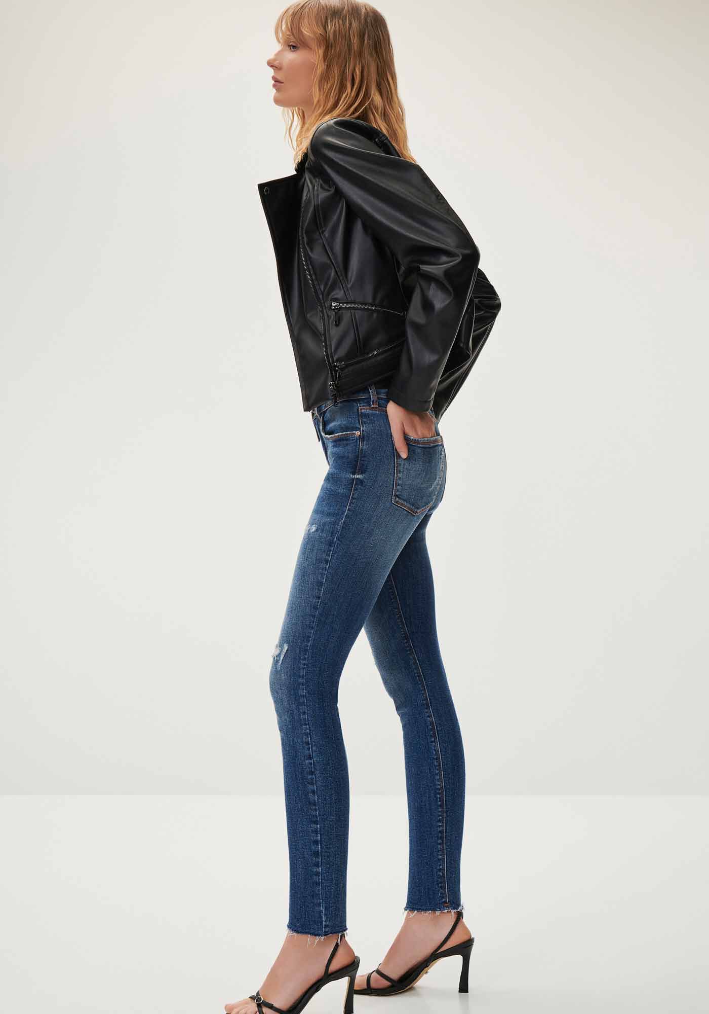 Cal&ccedil;a Jeans Skinny Cintura M&eacute;dia Cropped Estonada, , large.