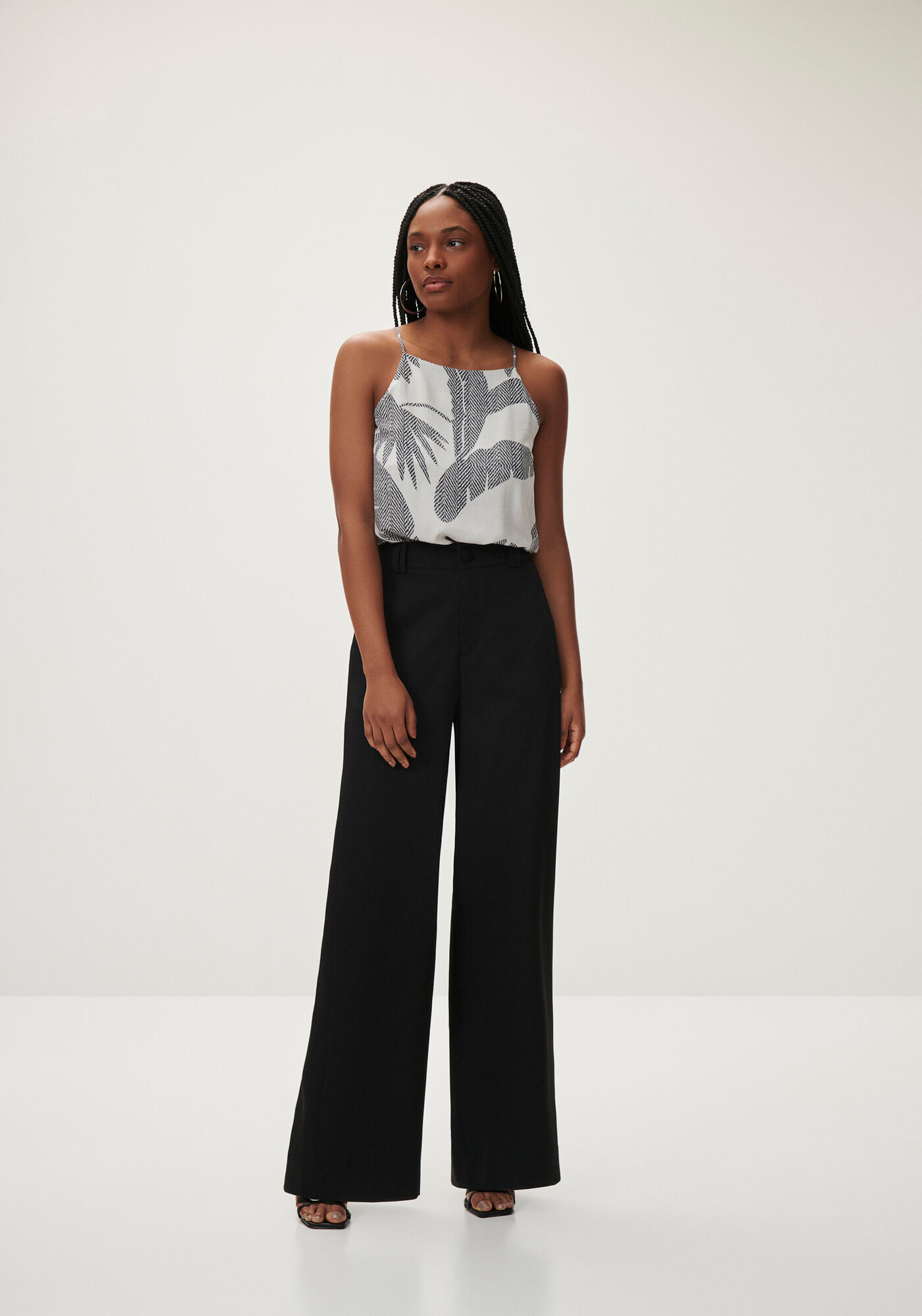 Blusa Halter Neck em Viscose Estampada, , large.