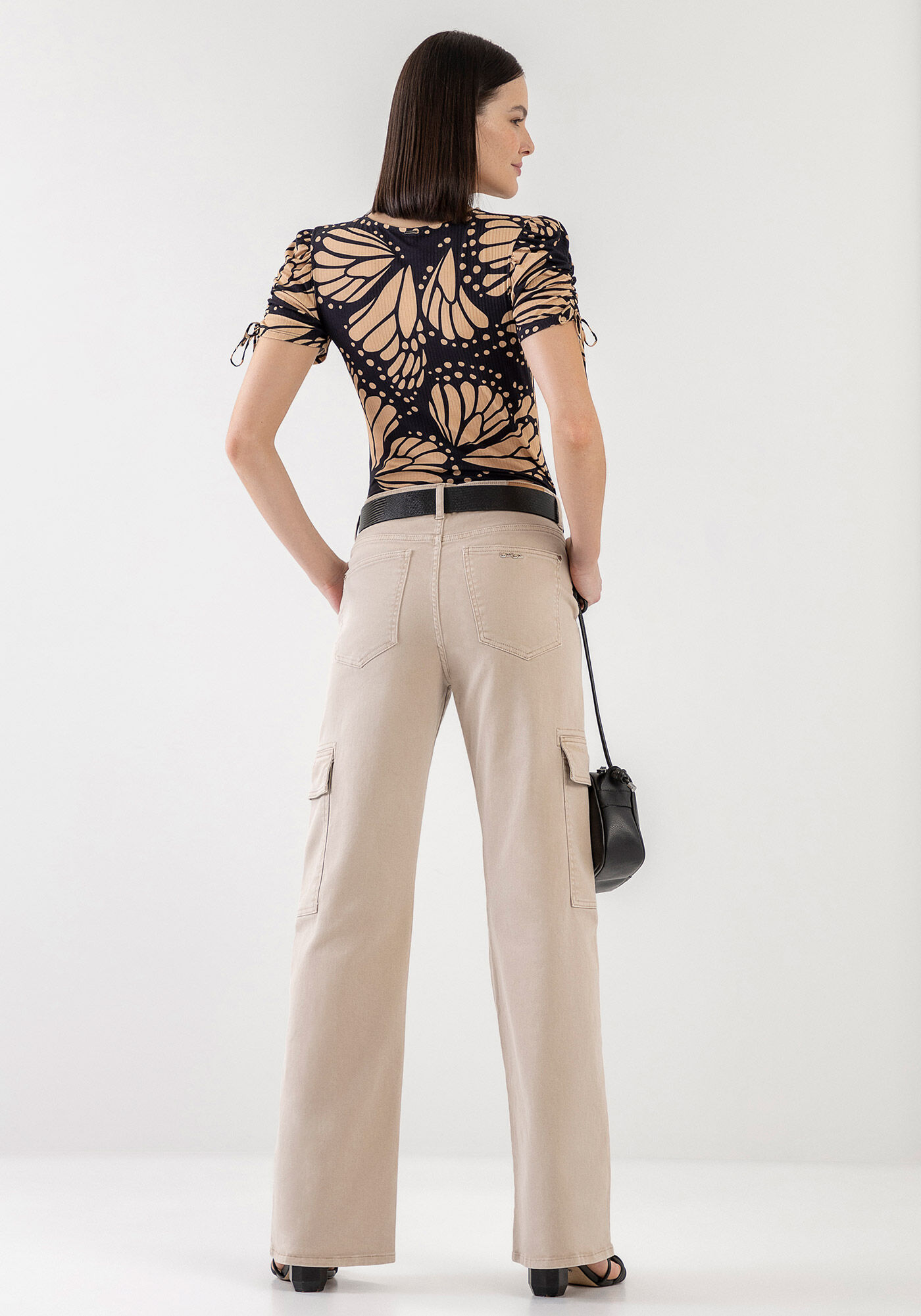 Cal&ccedil;a Sarja Wide Leg Cargo Estonado, BEGE GINGER, large.