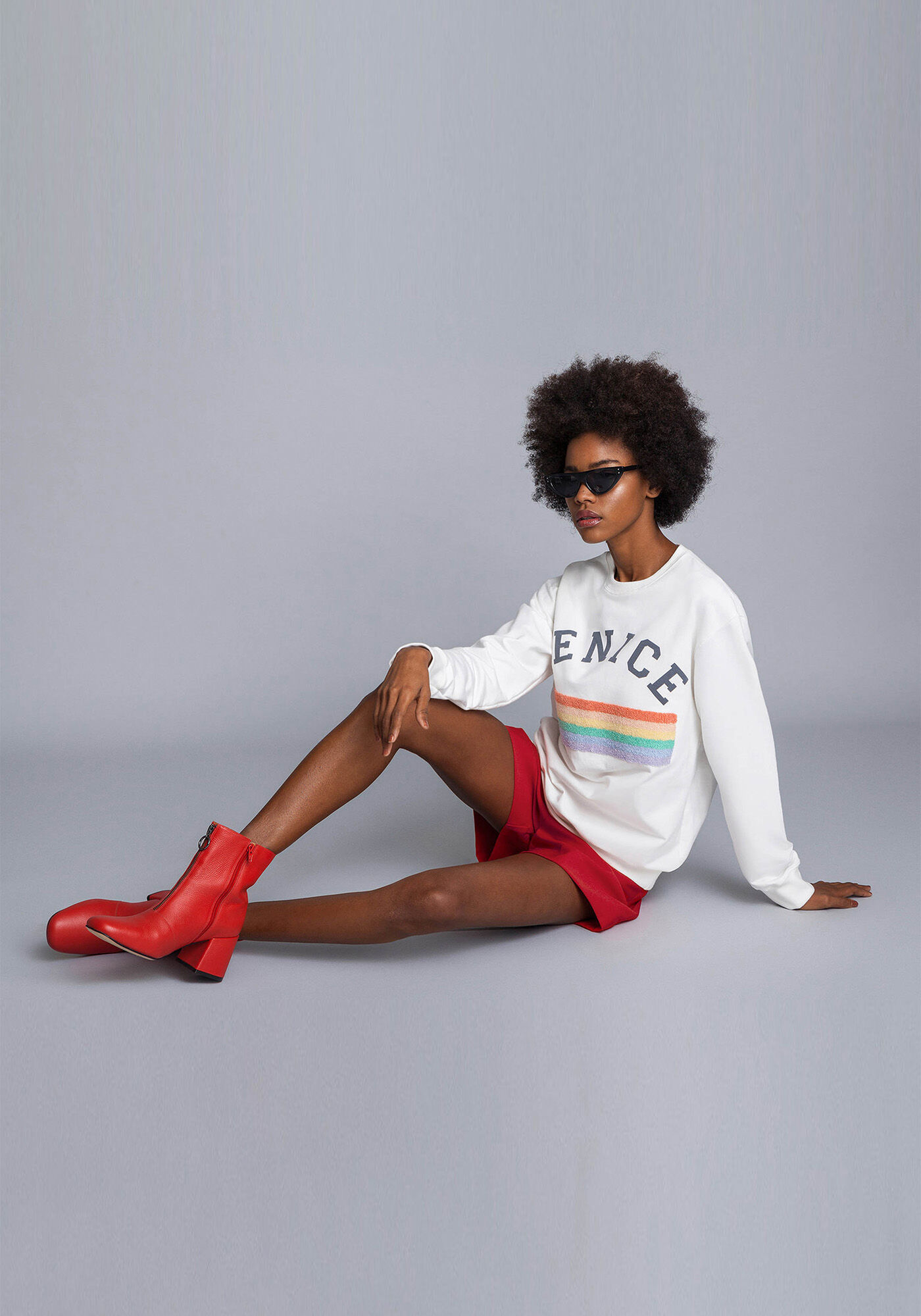 Blus&atilde;o Estampa e Bordado, , large.