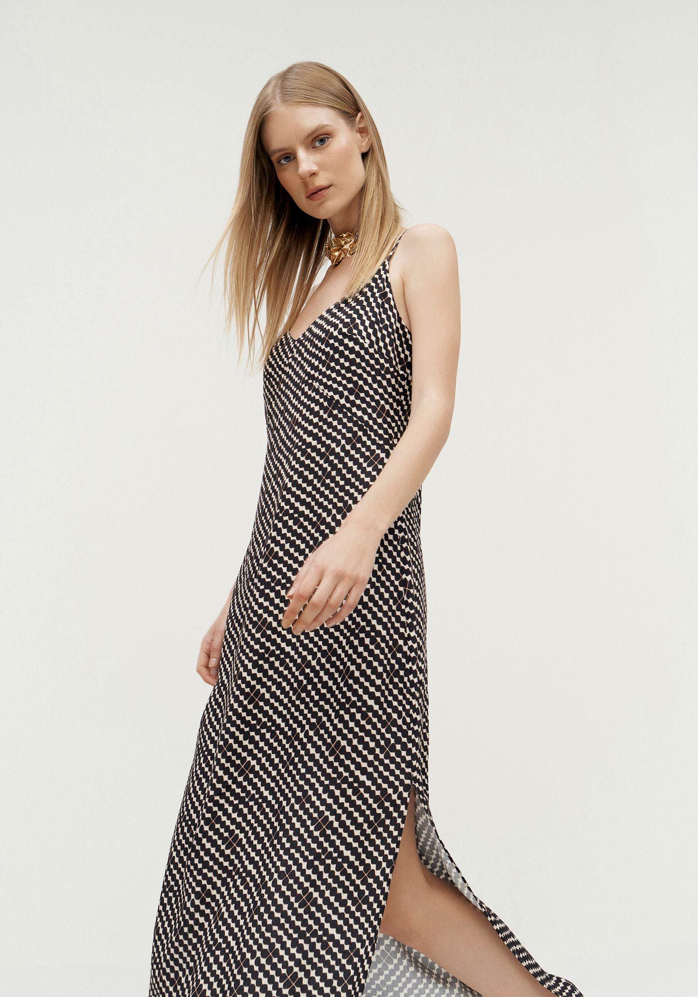 Vestido Midi Estampado em Viscose com Decote V, PATTERN, large.