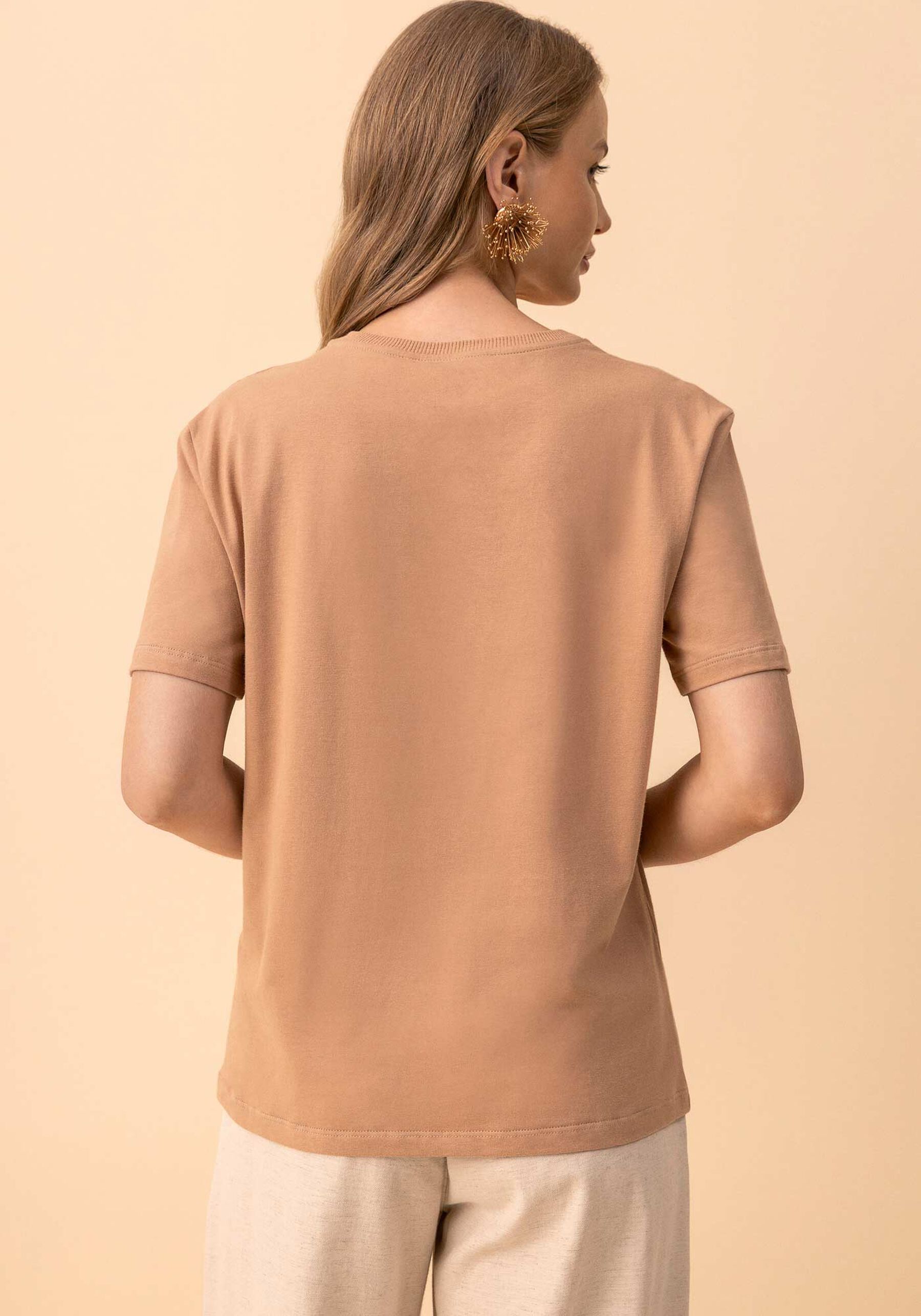 Blusa T-shirt Com Estampa Localizada Em Algodão Penteado, BEGE ZEFIRO. Blusa T-shirt Com Estampa Localizada Em Algodão Penteado, BEGE ZEFIRO, large.