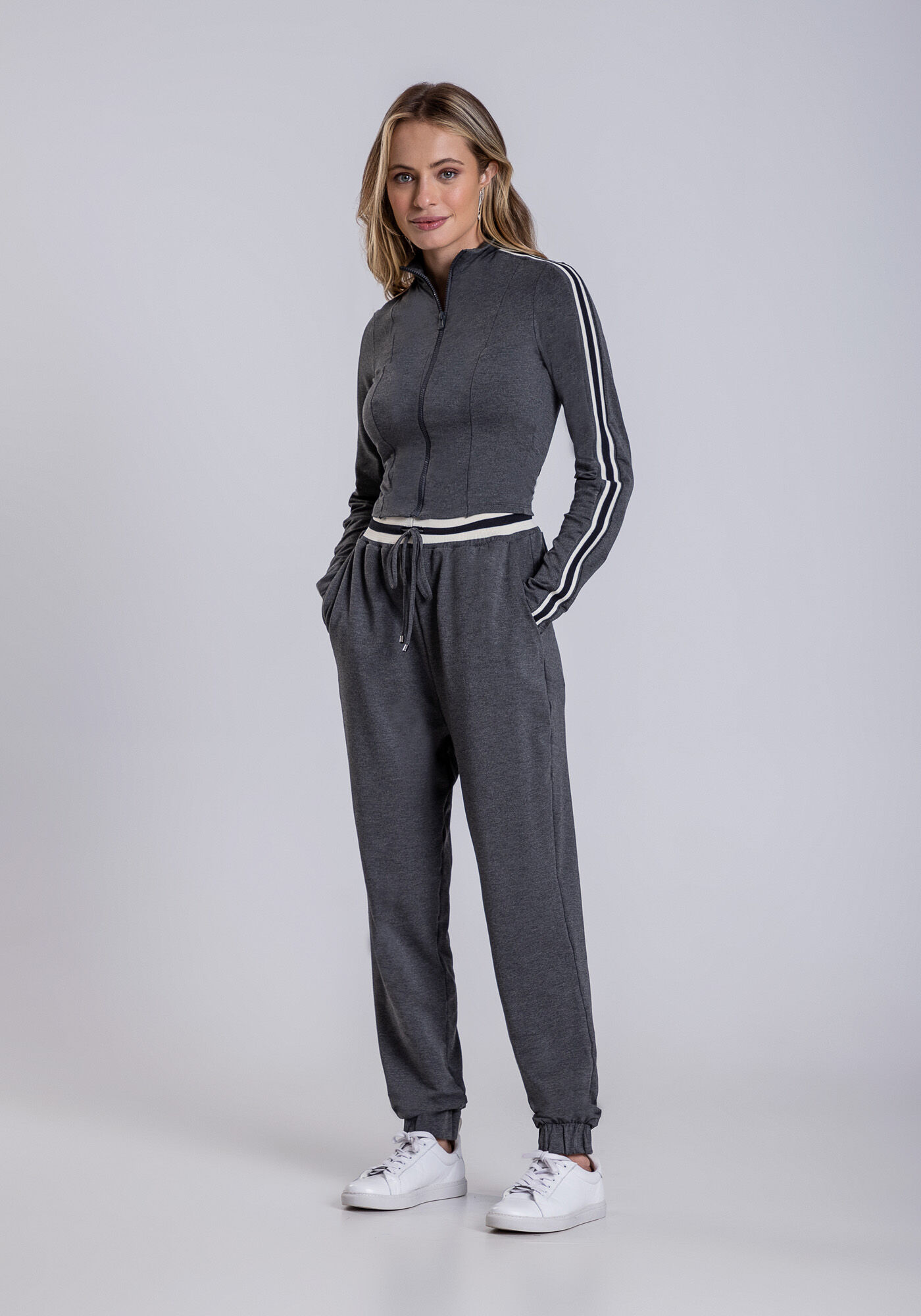 Cal&ccedil;a Jogging Moletom com C&oacute;s em Retil&iacute;nea, , large.