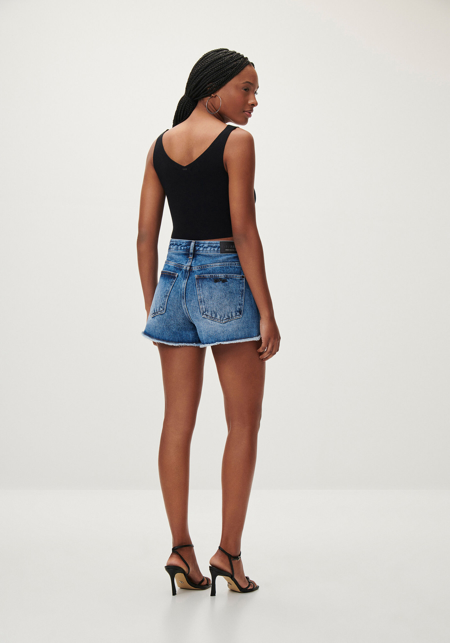 Shorts Jeans Linha A com Strass, JEANS. Shorts Jeans Linha A com Strass, JEANS, large.