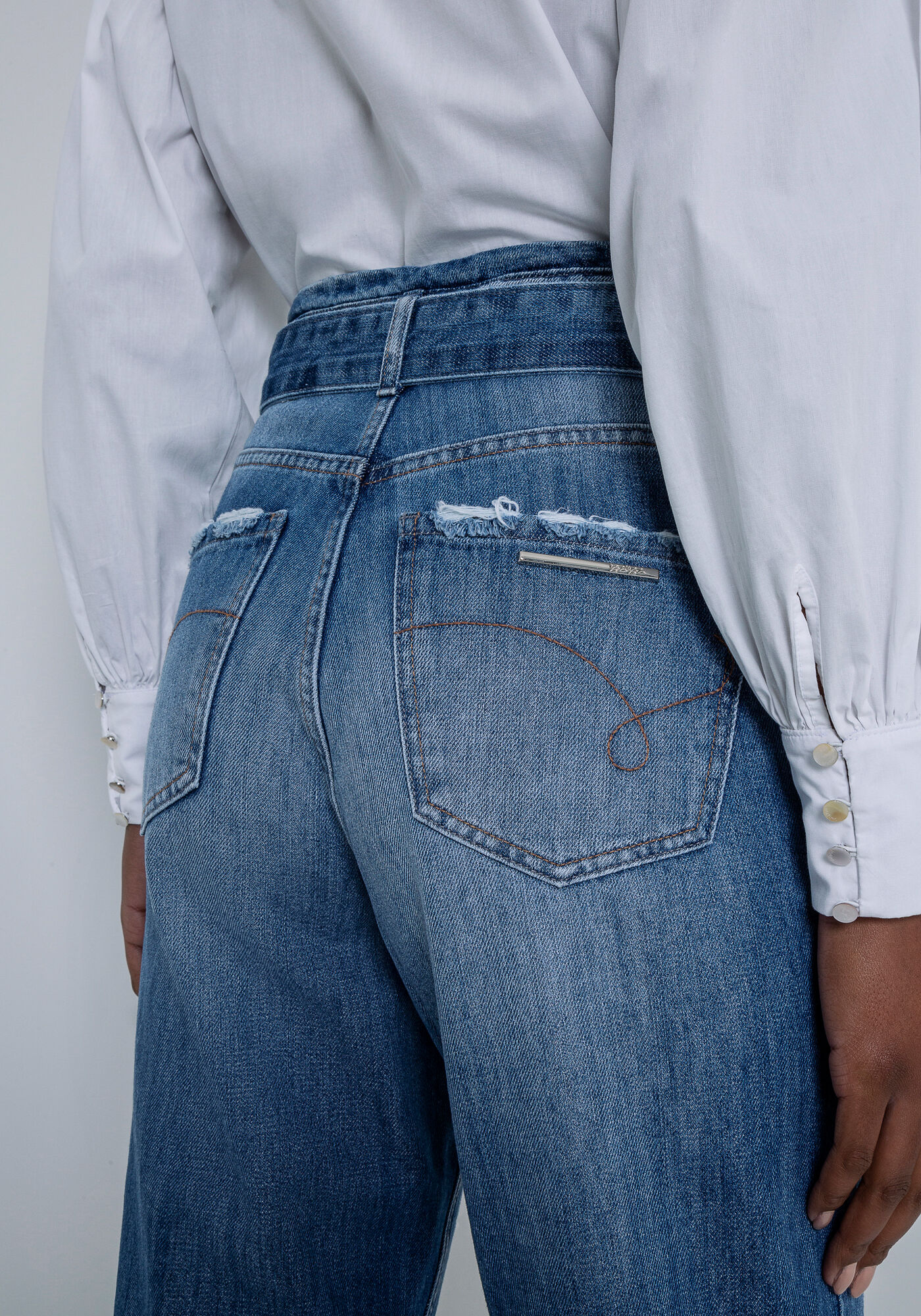 Cal&ccedil;a Jeans Mom Destroyed e Cinto, JEANS, large.